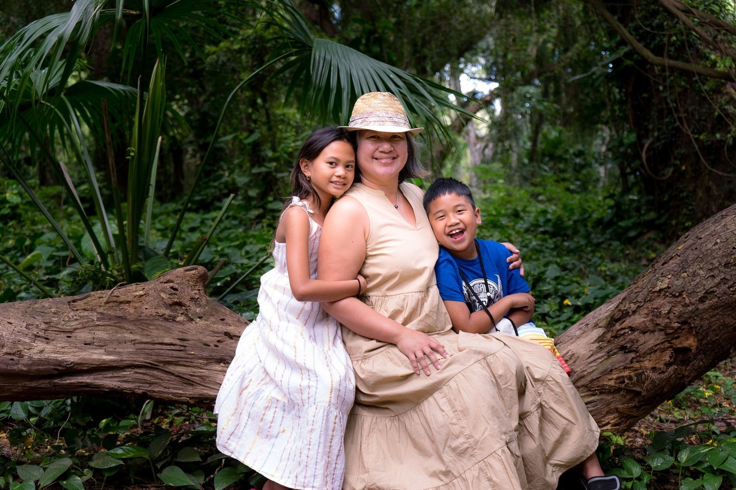 Maryrose Serac Photography - Lifestyle and Event Photography