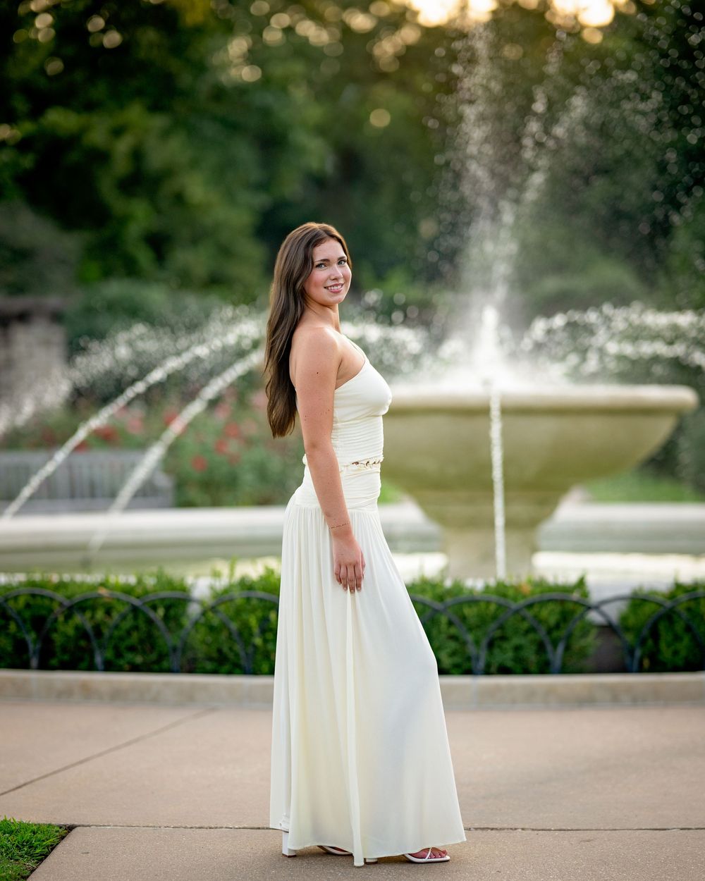 Kansas City senior portrait session - natural setting by Jen Welker Photographer