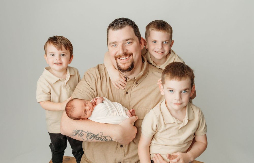 A heartwarming series of family portrait poses showing tender moments between parent and children on a neutral background.