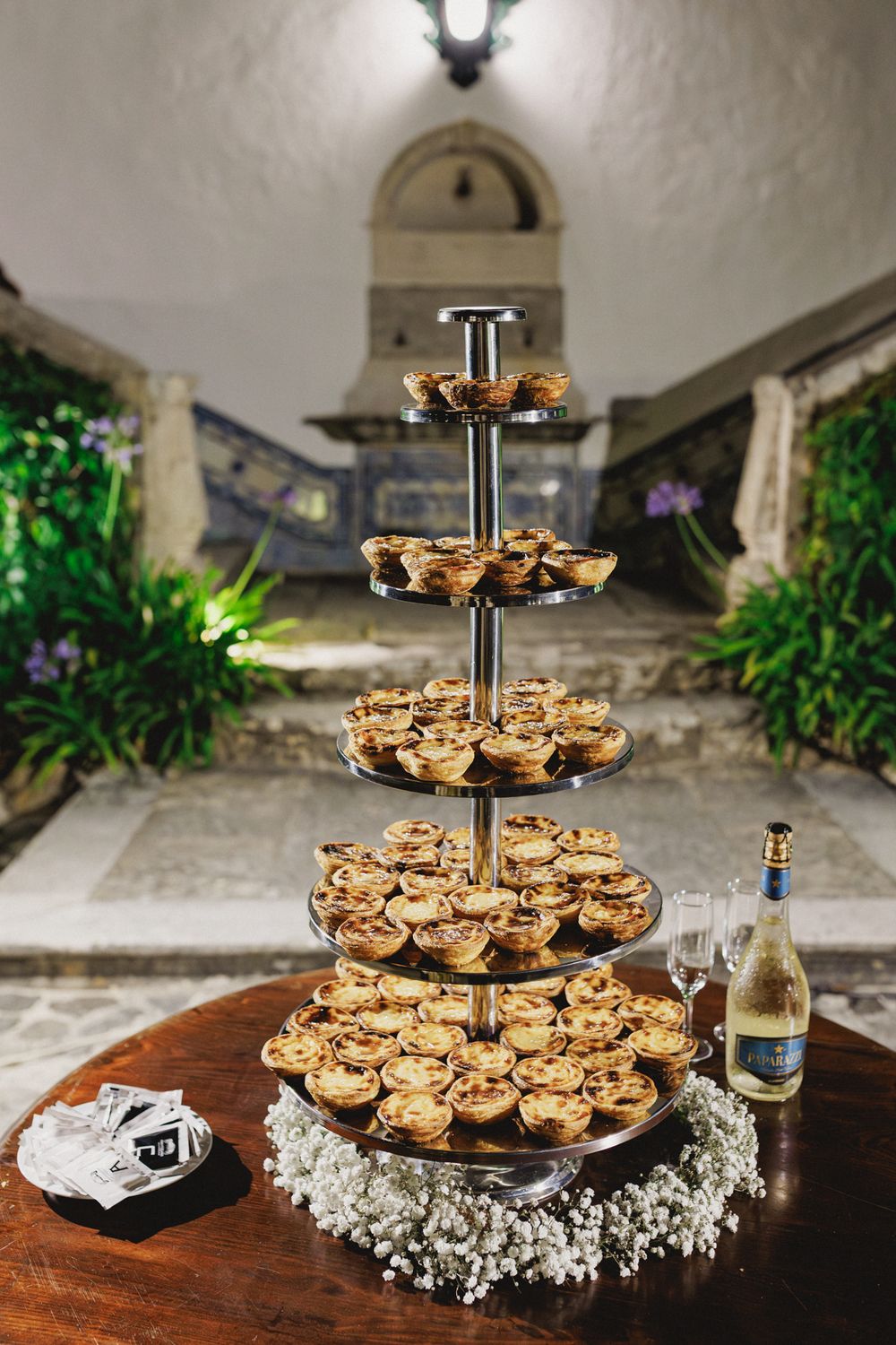 Pastel de nata wedding cake in Portugal