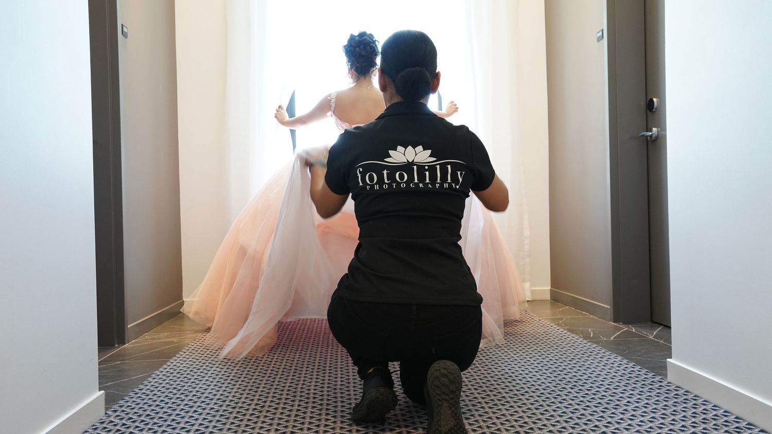 Dallas quinceañera planning guide explaining fake social proof and pay to play vendor farming websites