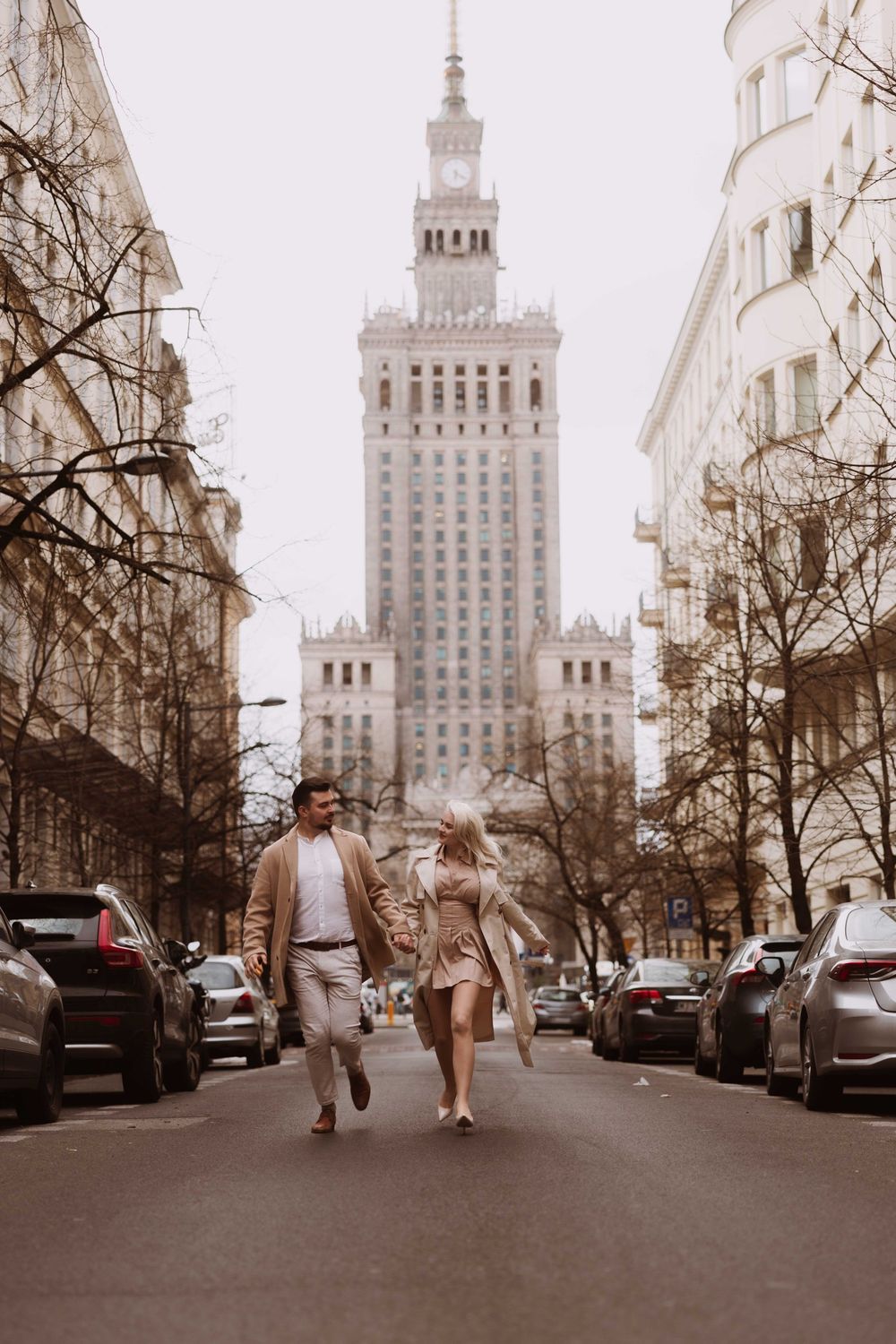 Jesienny plener w centrum Warszawy, PKiN