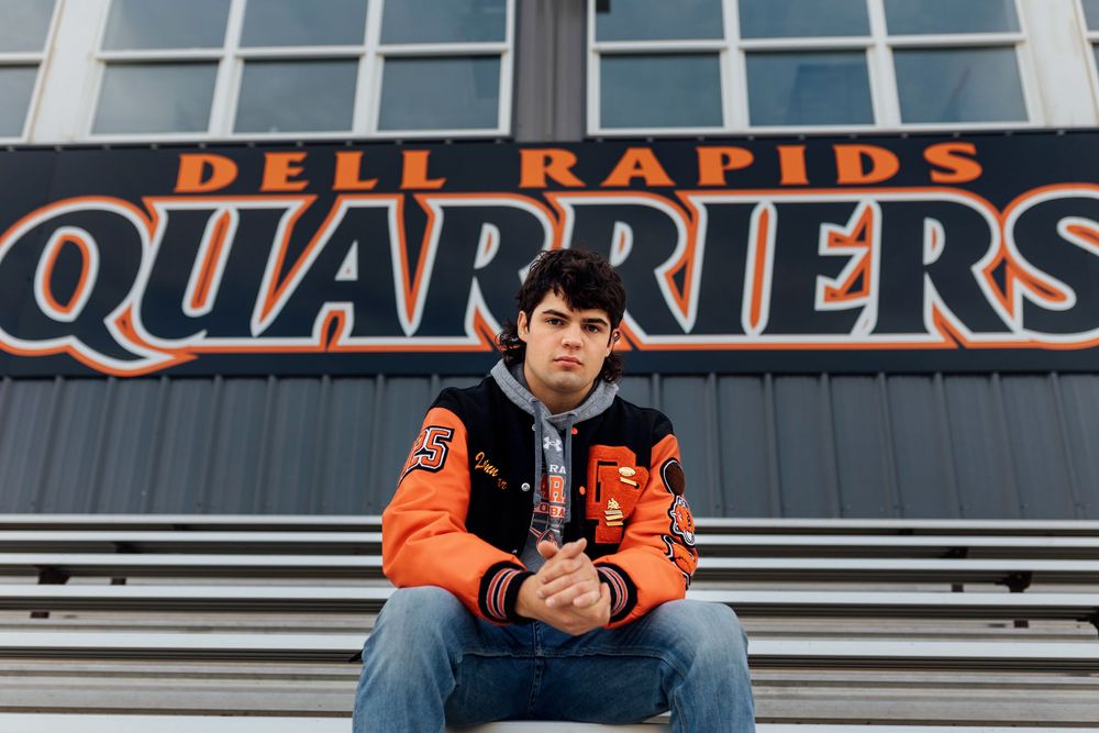 Senior Portraits Sioux Falls, SD
Senior Photos Dell Rapids, SD
Senior Portrait Photographer Sioux Falls, SD
South Dakota Senior Photographer