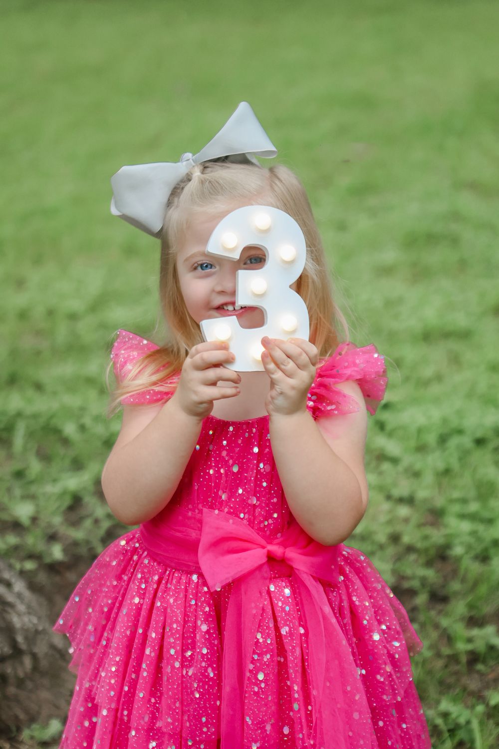 Light, real-life photography by Brianna Alvis in Lufkin, TX — preserving life’s most meaningful memories across East Texas.