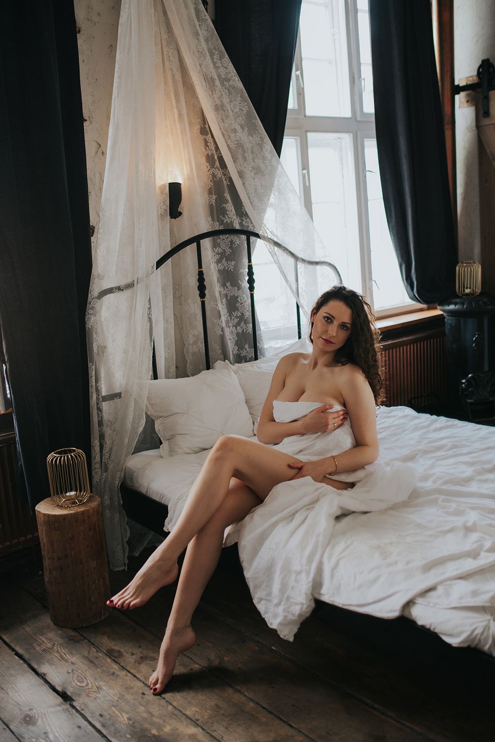 sesja sensualna Warszawa designloft 22 kobieca w bieliźnie