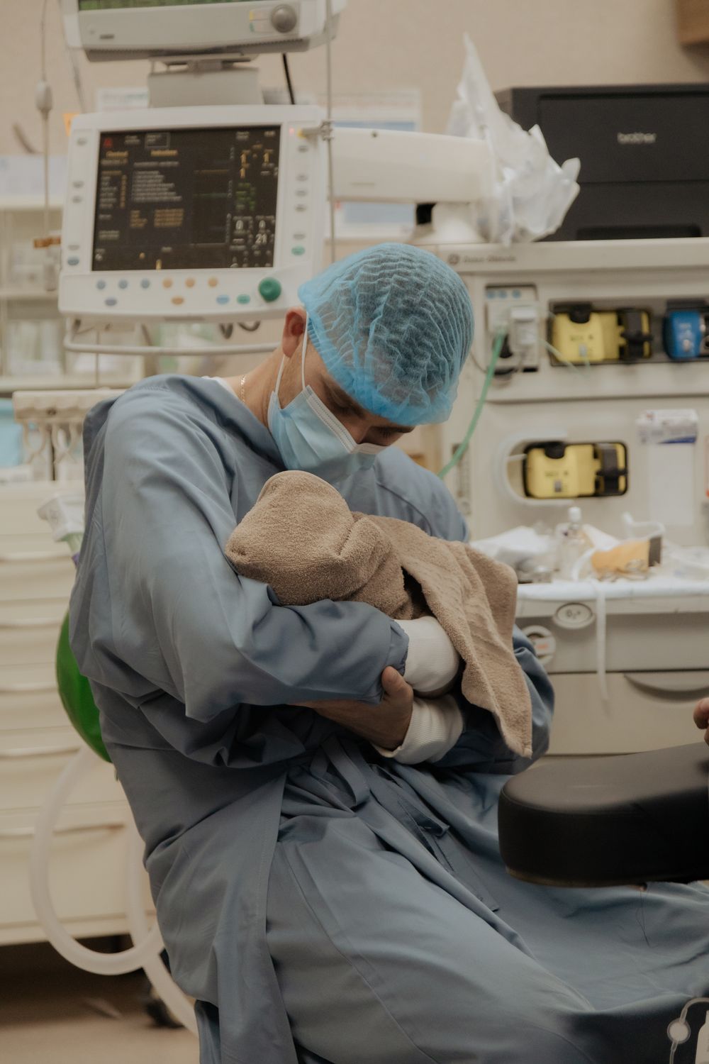 Emotional birth photography in Johannesburg showing skin-to-skin contact, newborn bonding, and the power of childbirth.