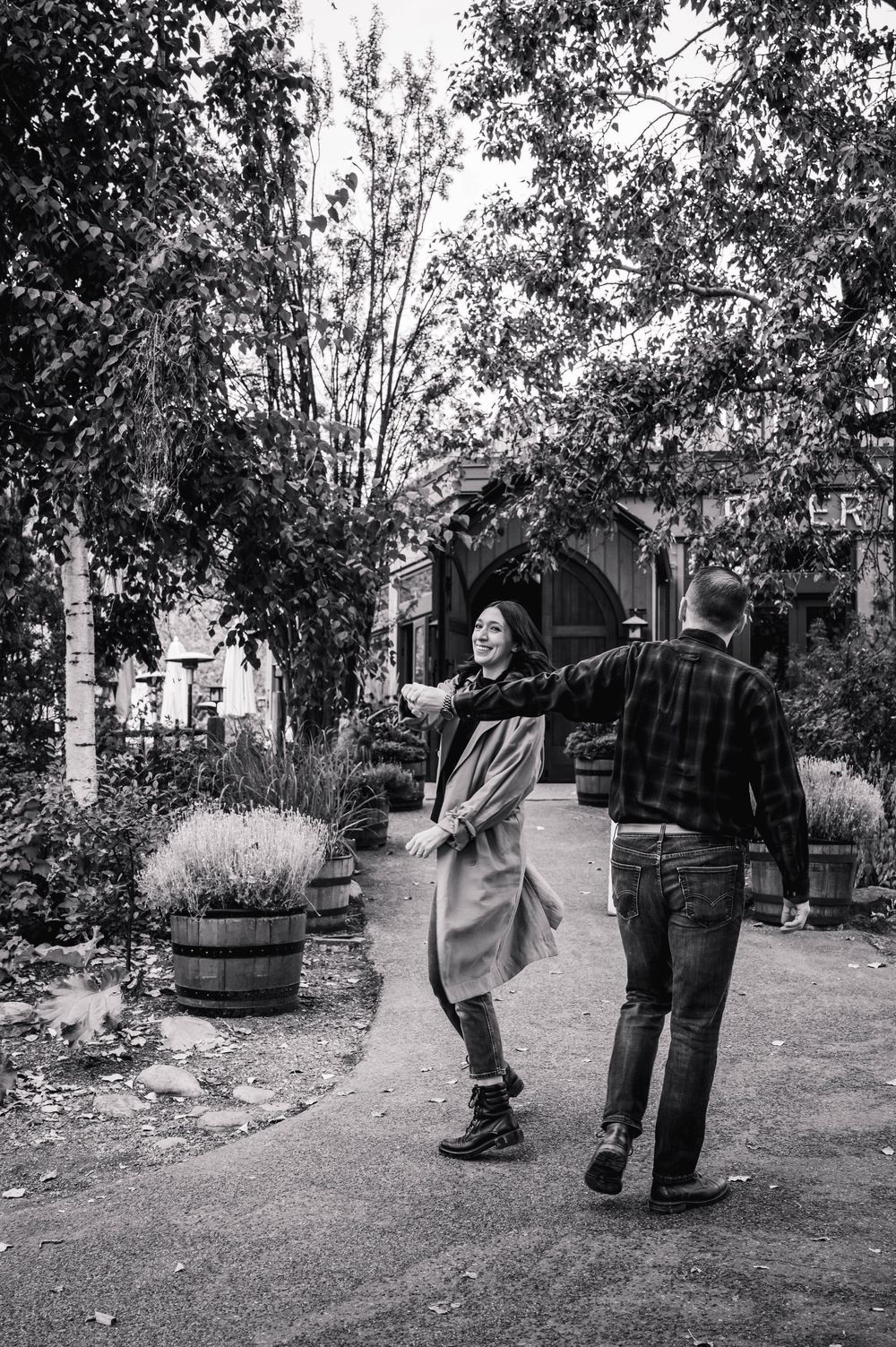 A romantic Calgary Alberta engagement session during the fall.