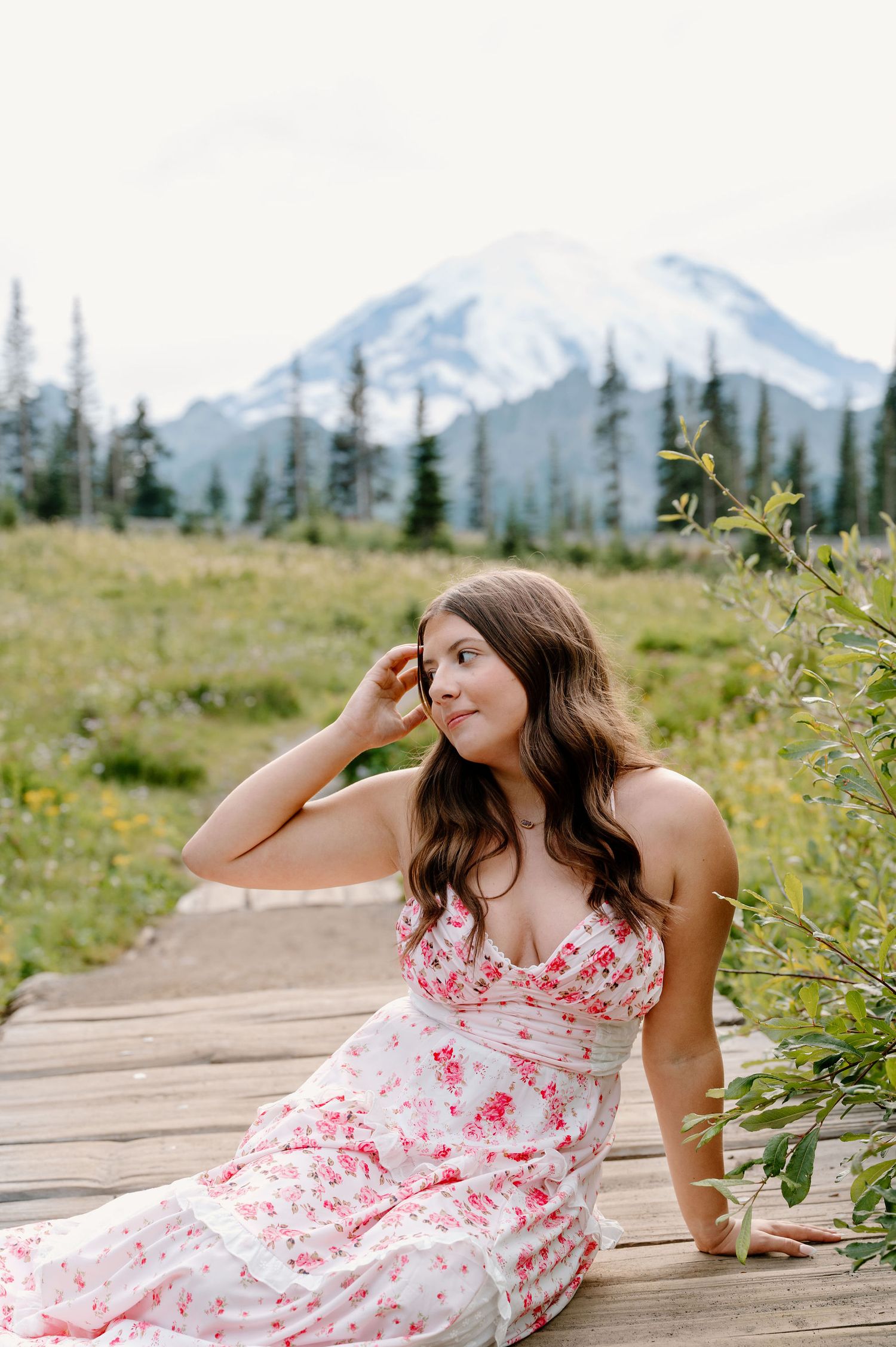 Mountain senior pictures in Washington at Mt Rainier