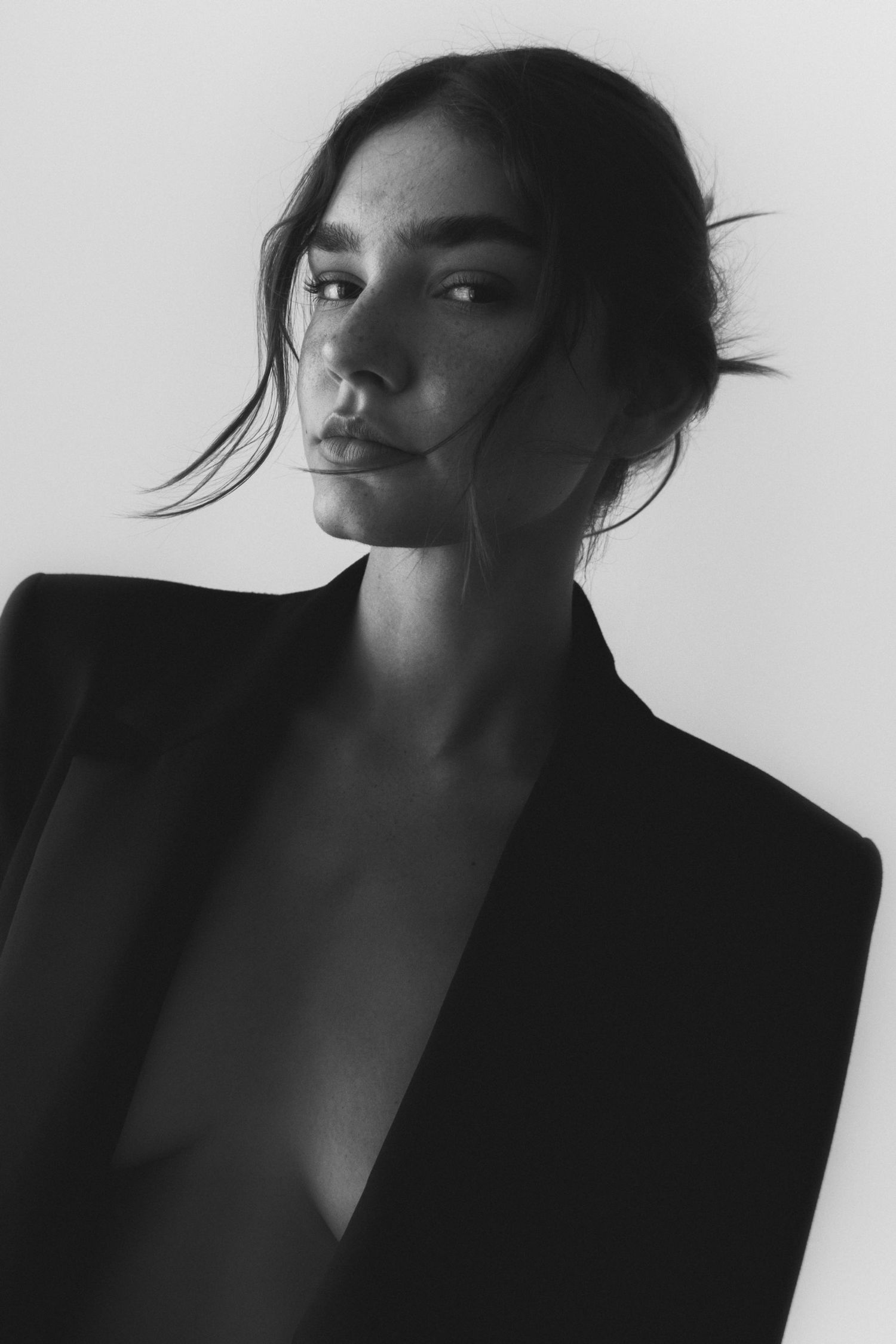 Brendha Lara Photographer by Modestas Mock