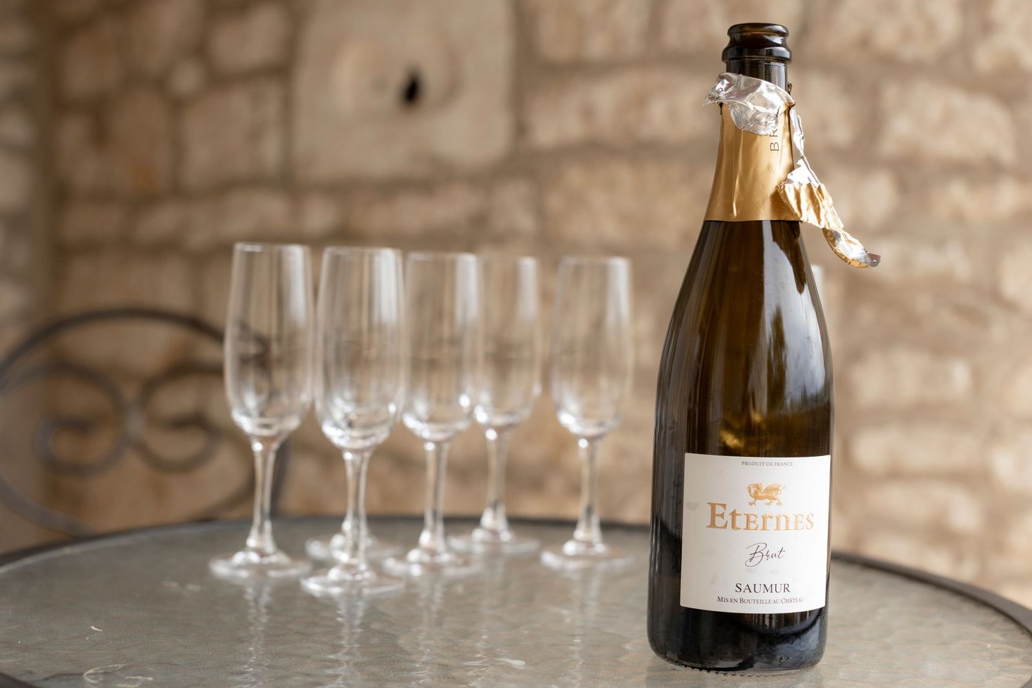 Dordogne french destination wedding photographer Château de Raysse