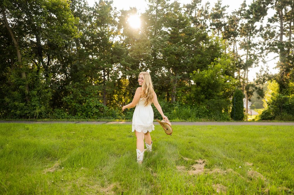 Forest Lake Senior Photographer.