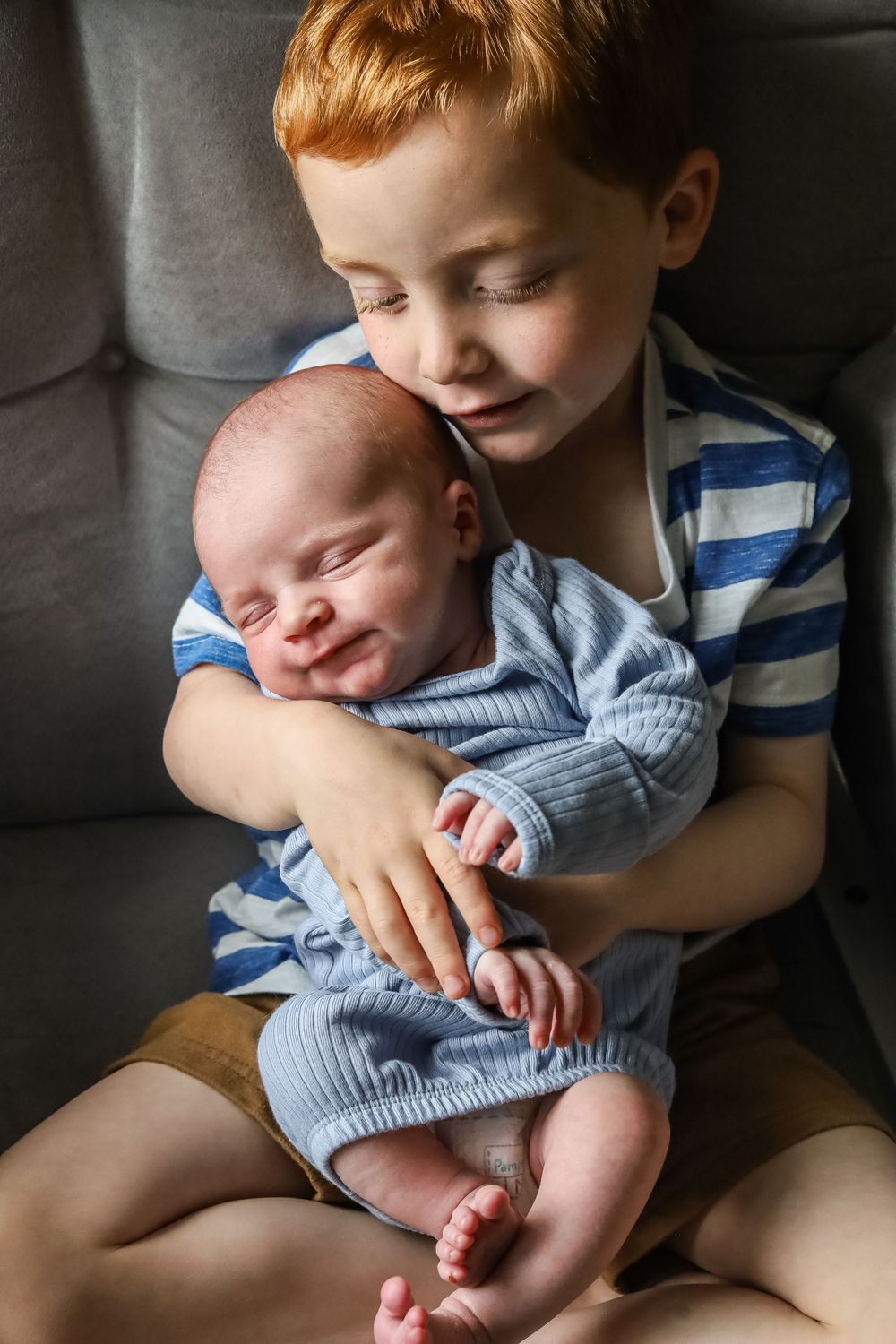 lifestyle newborn pictures lawson mo