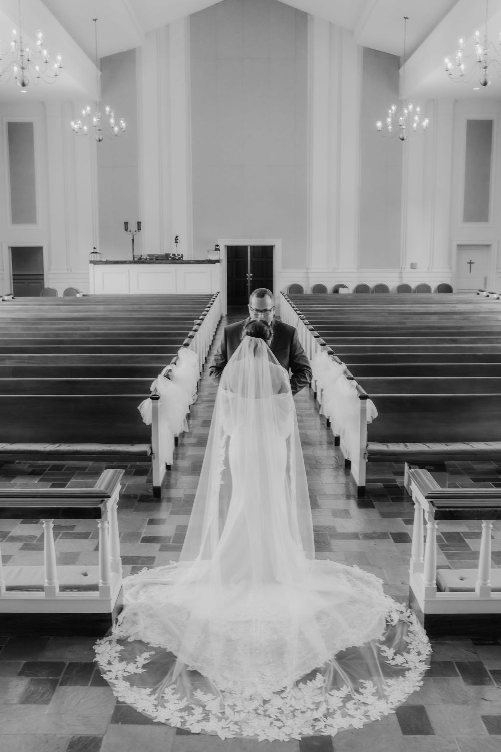 First look with dad in Fall wedding in Hartselle Alabama with blush and navy wedding colors