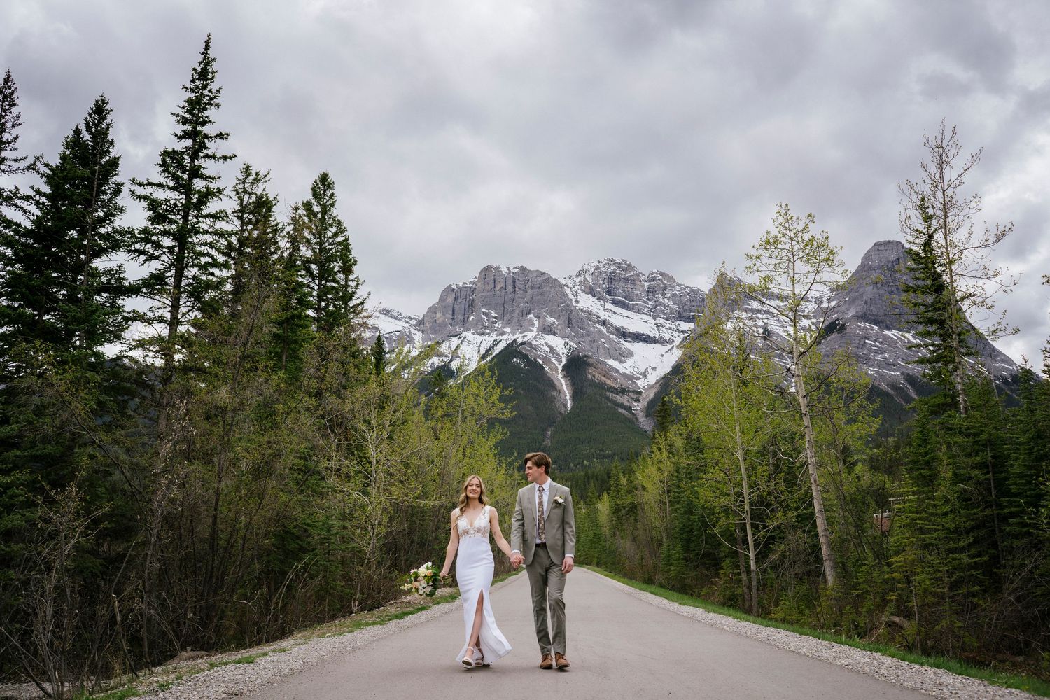 Canmore Elopement Wedding Photographer
Canmore Wedding Photographer