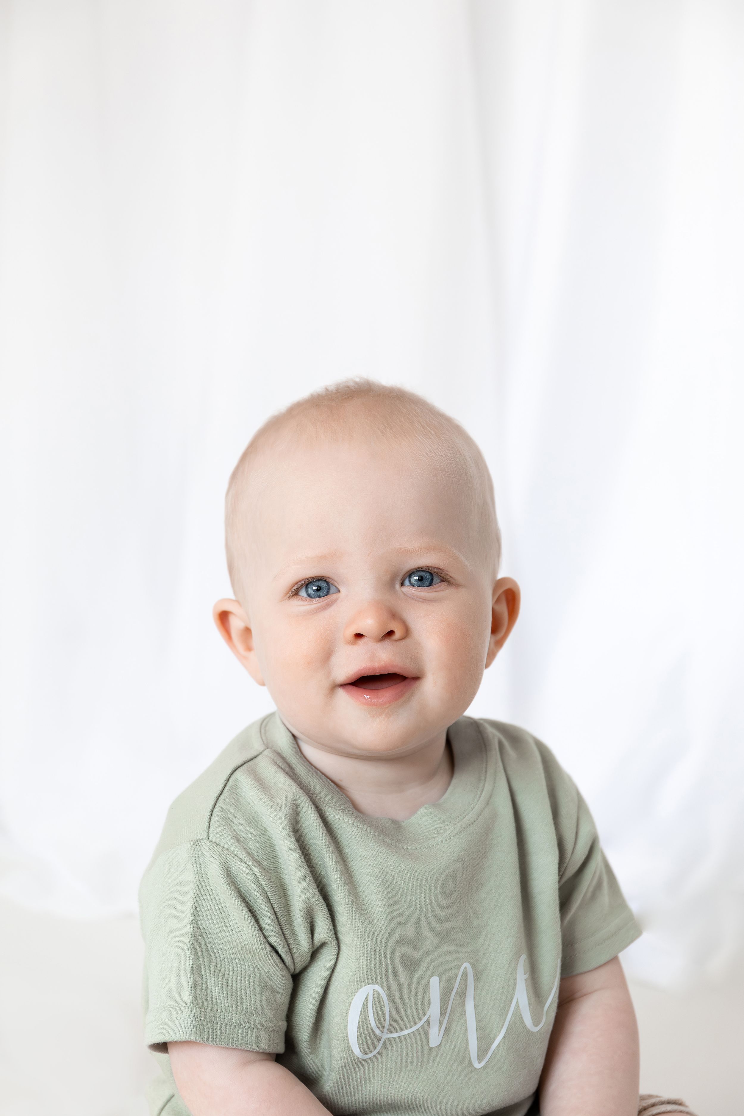 Baby turning one Nottingham natural birthday photoshoot studio session