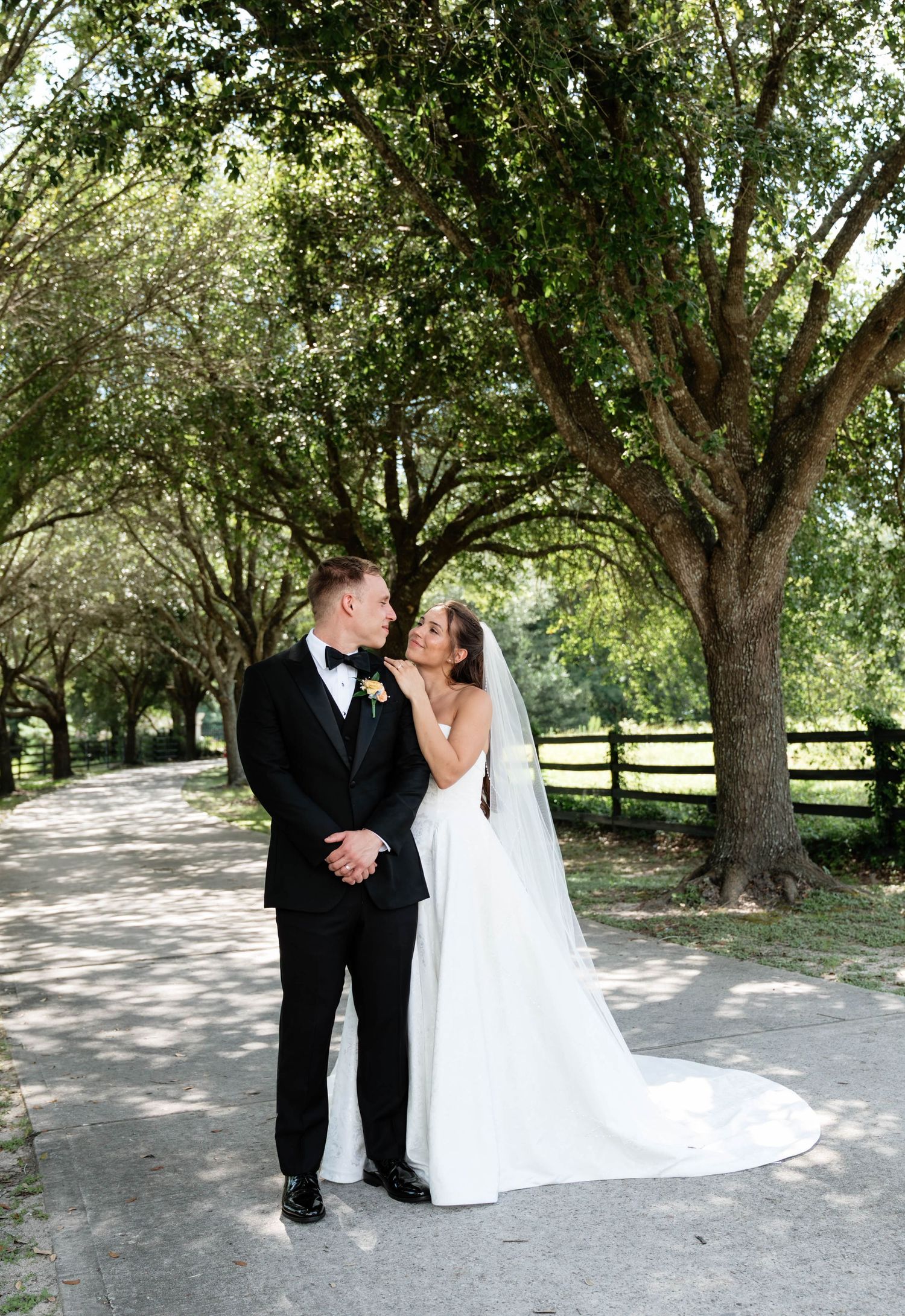 Houston Wedding Photographer at Chateau Nouvelle