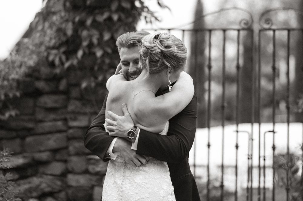 Minnesota Wedding Photographer, Romantic and Authentic Minnesota Photography, Minnesota Couple Photos | Rachel Marie Photography