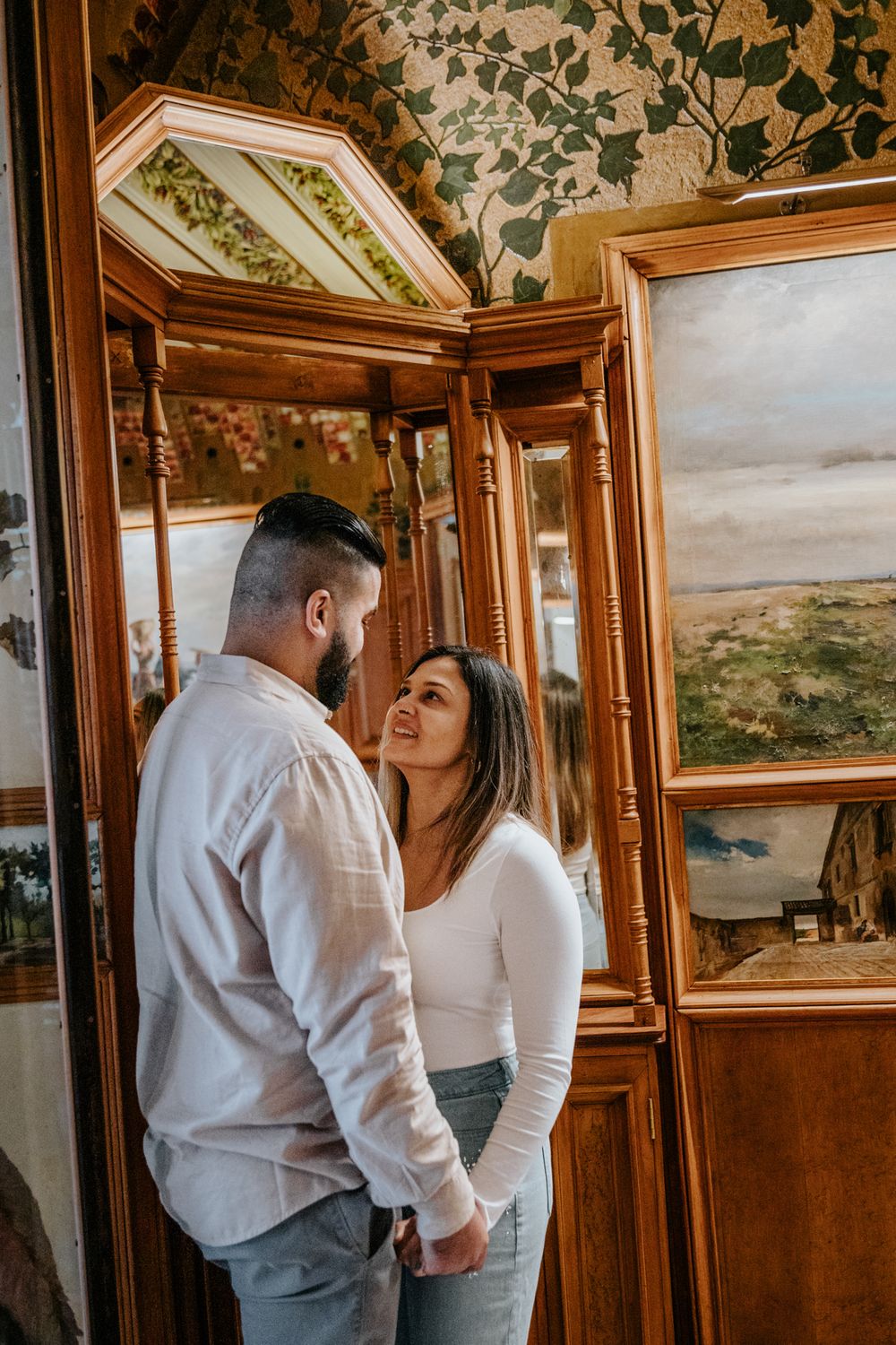 Cozy embrace on Casa Vicens terrace