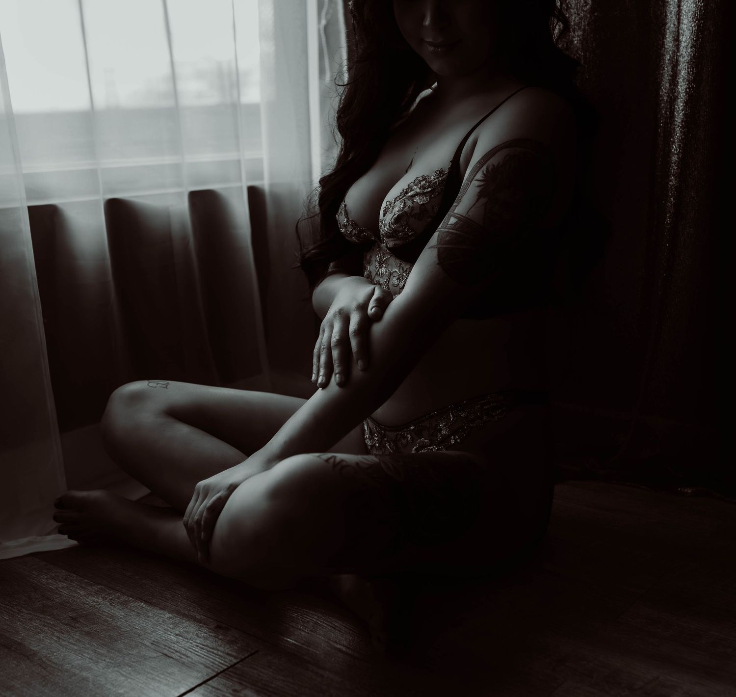 Wisconsin boudoir photography in downtown Hudson, Wisconsin studio with Boudoir by KJ.