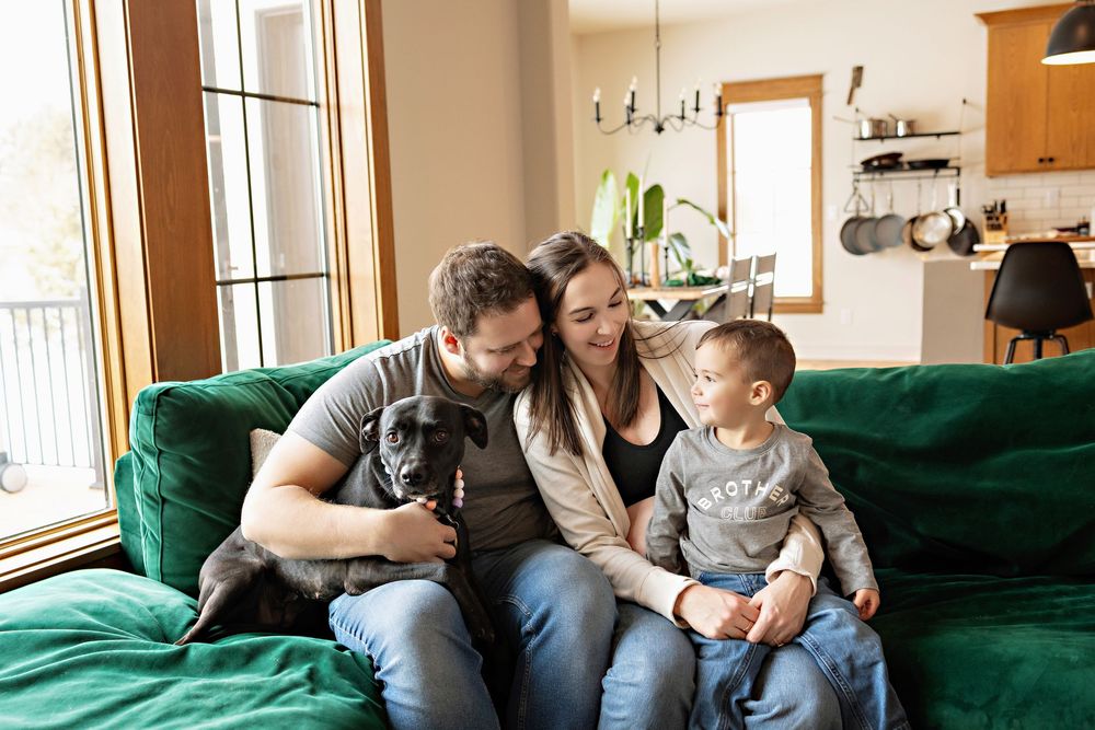 Kendall Kuss Photography, maternity in home photos in Lake Country Wisconsin. Family photos Hartland WI, Oconomowoc WI Watertown WI