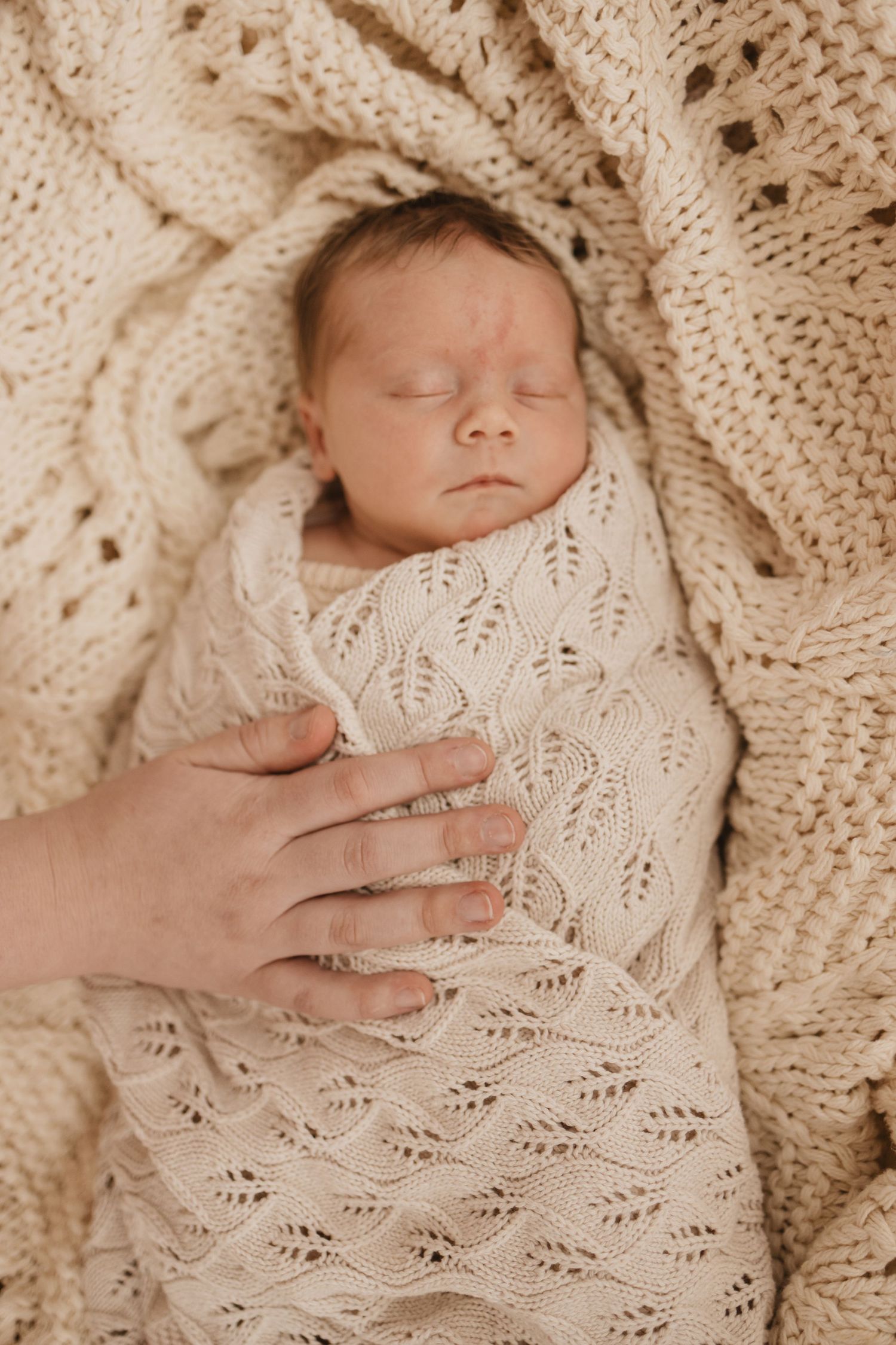 Geelong Lara Torquay Ocean Grove Barwon Heads newborn maternity pregnancy family motherhood couples photographer photography photoshoot