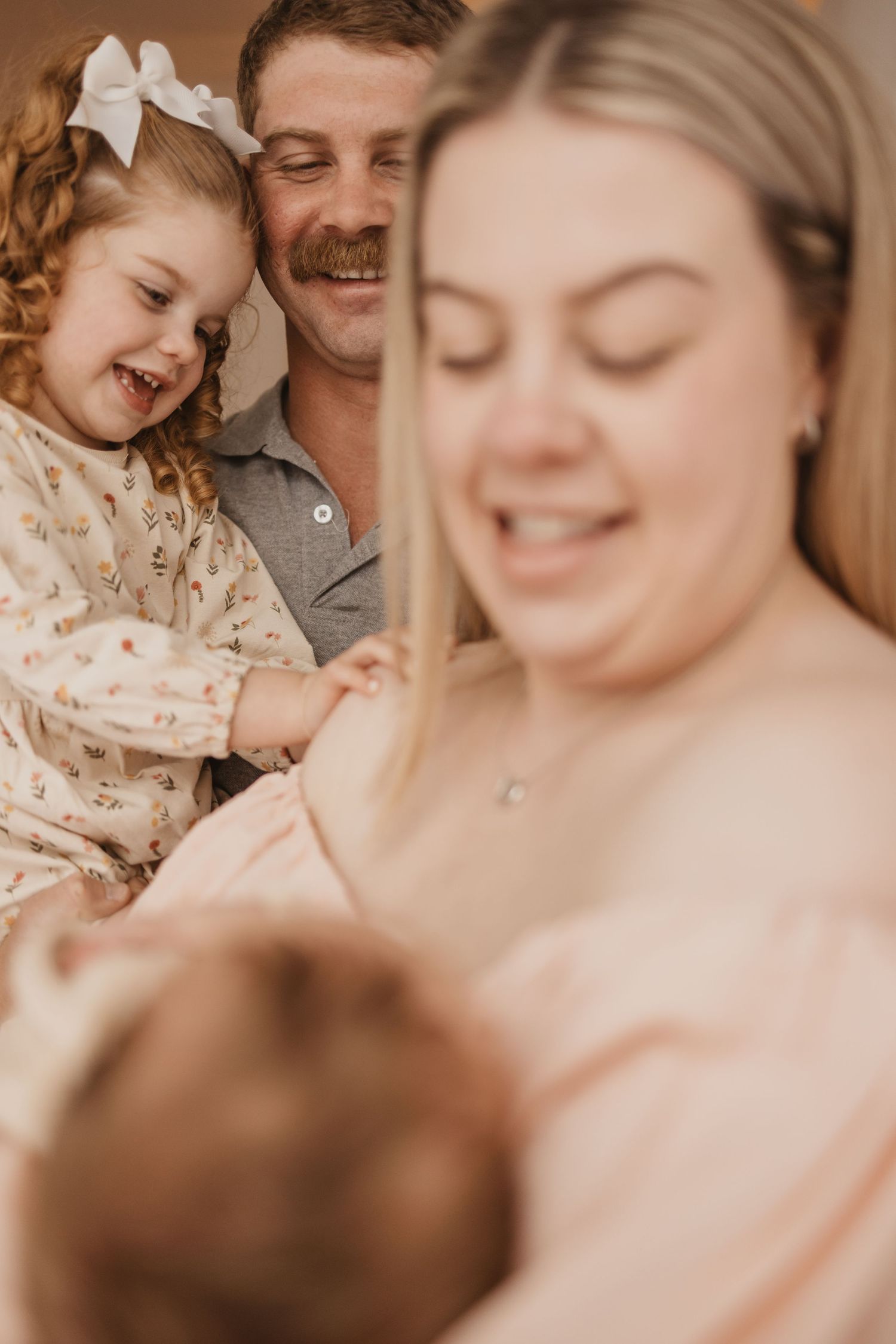 Geelong Lara Torquay Ocean Grove Barwon Heads newborn maternity pregnancy family motherhood couples photographer photography photoshoot
