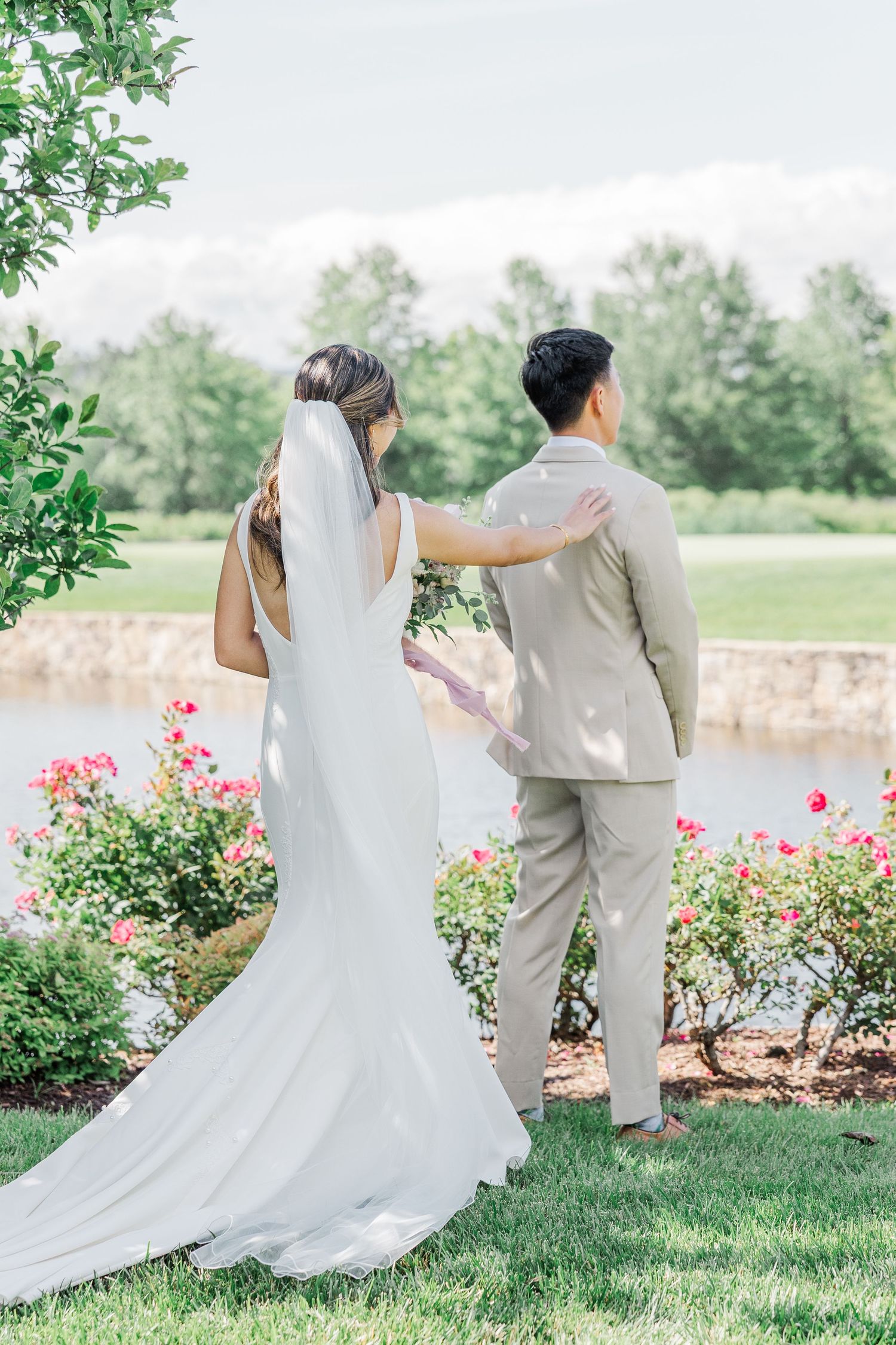 Dominion valley country club wedding pictures