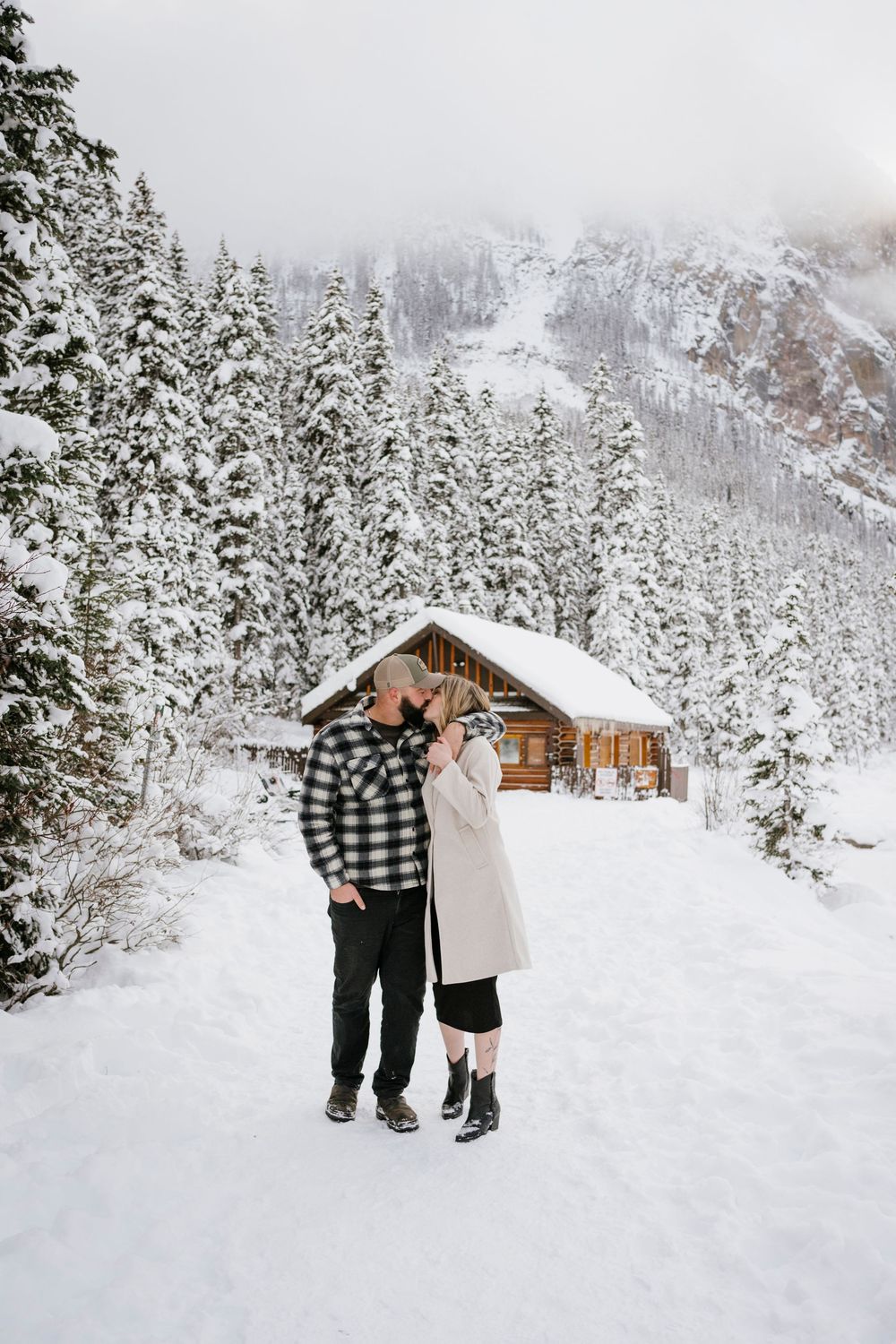 Lake Louise Photographer