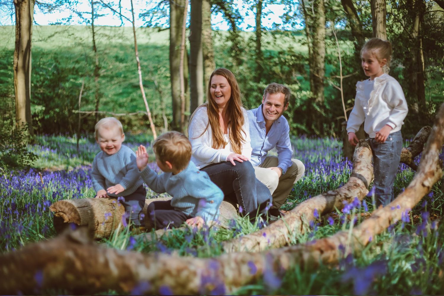 Weston Super Mare, North Somerset, Family photography. family portrait photographer. Outdoor location. photographer in Weston super mare.