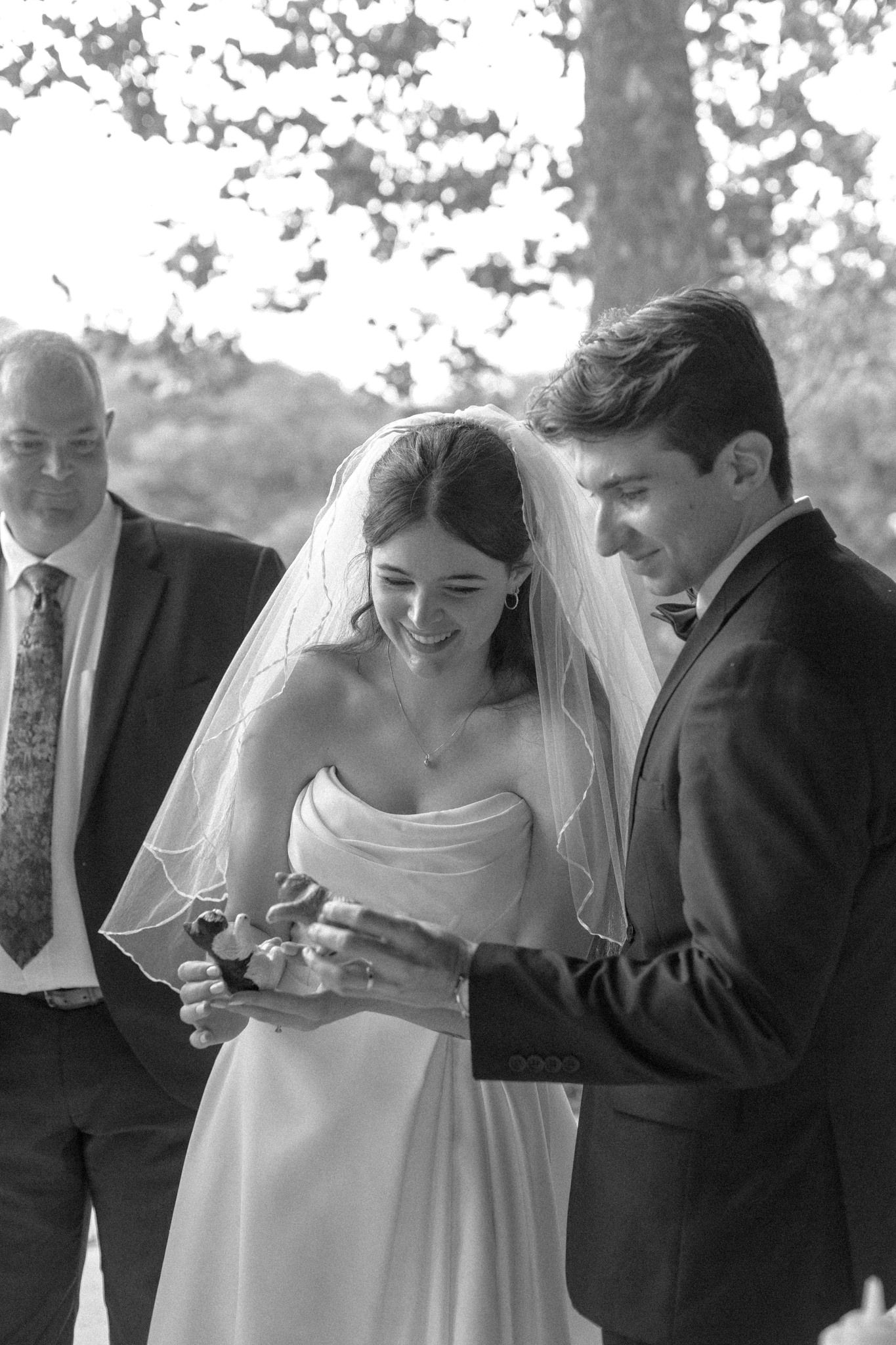 Documentary wedding photographer Omaha