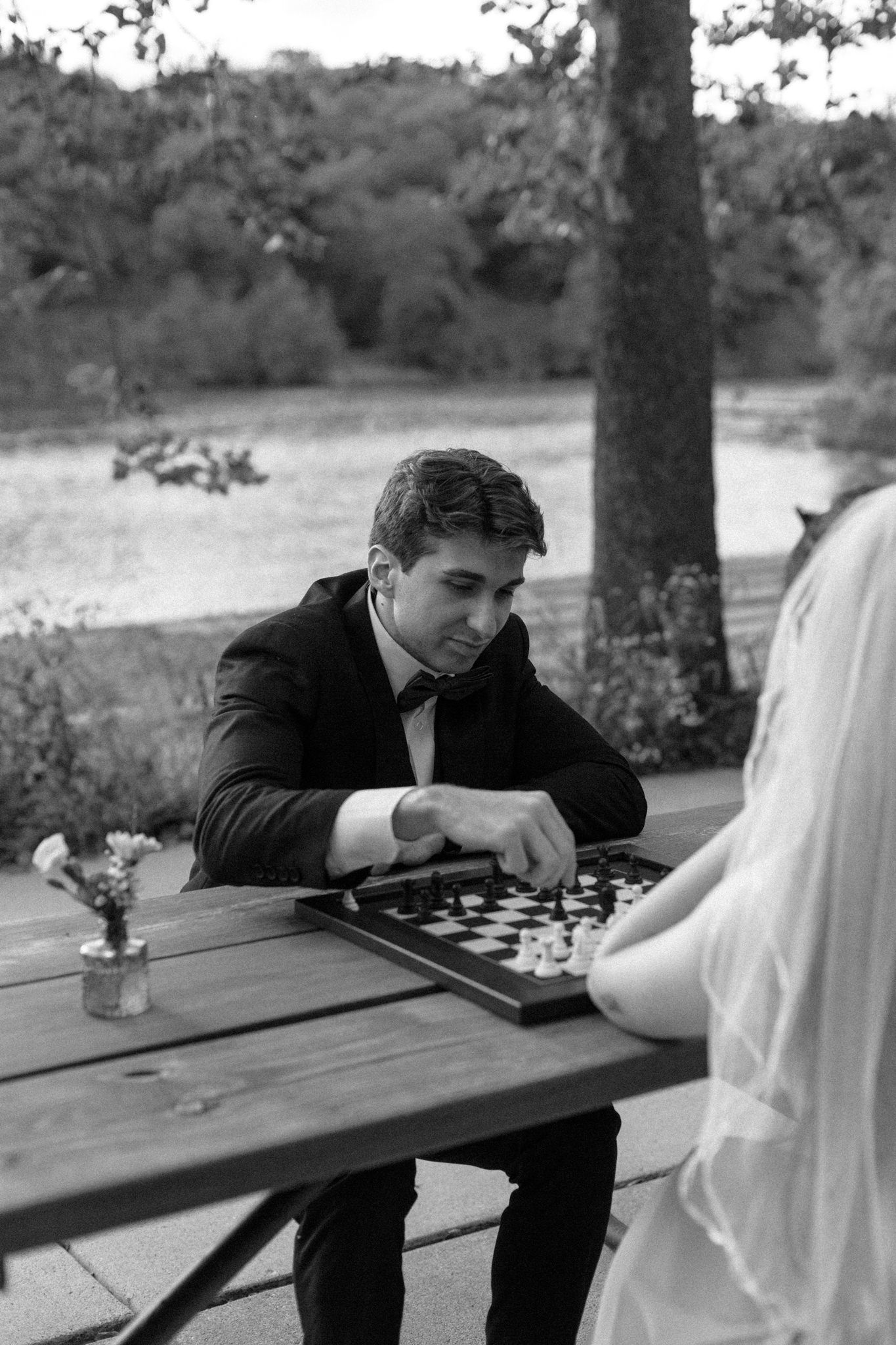 Documentary wedding photographer Omaha