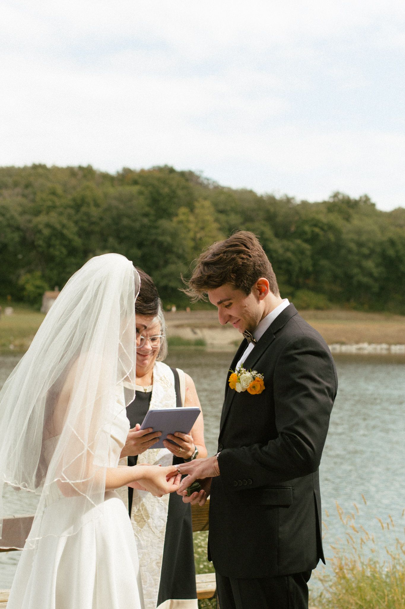 Documentary wedding photographer Omaha