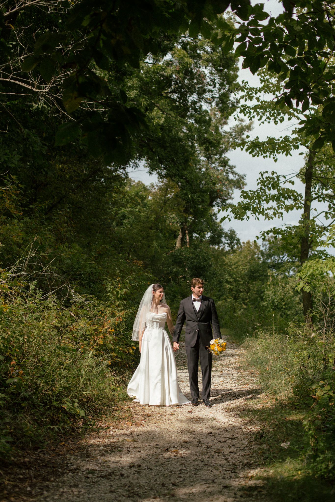 Documentary wedding photographer Omaha