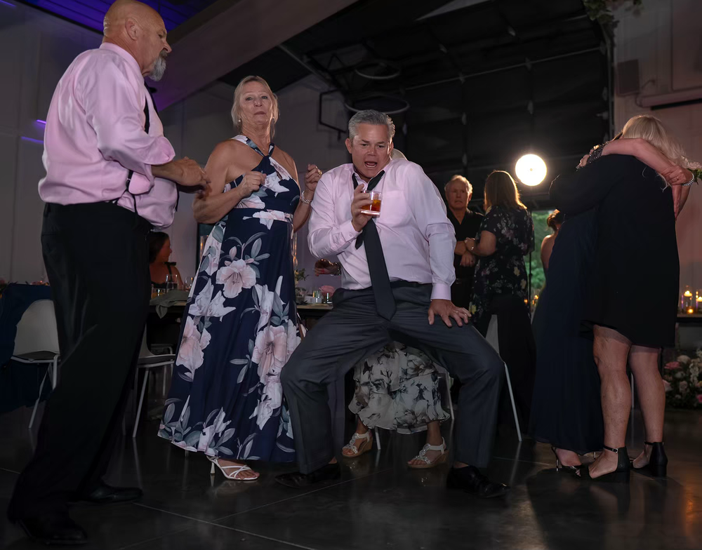 guests dancing & enjoying at a reception in a Columbus Ohio venue