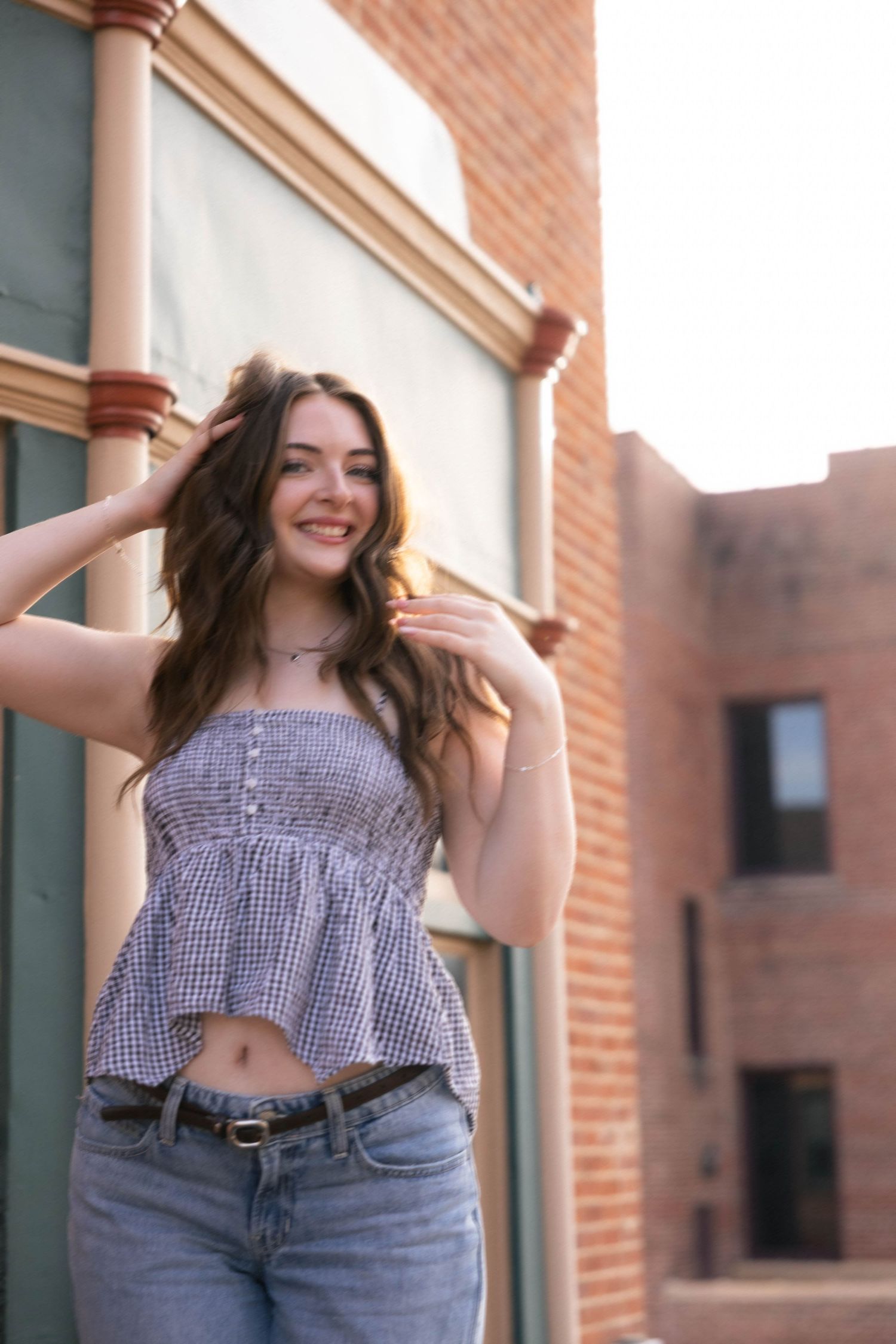Outdoor summer downtown senior photos in Springfield, Illinois