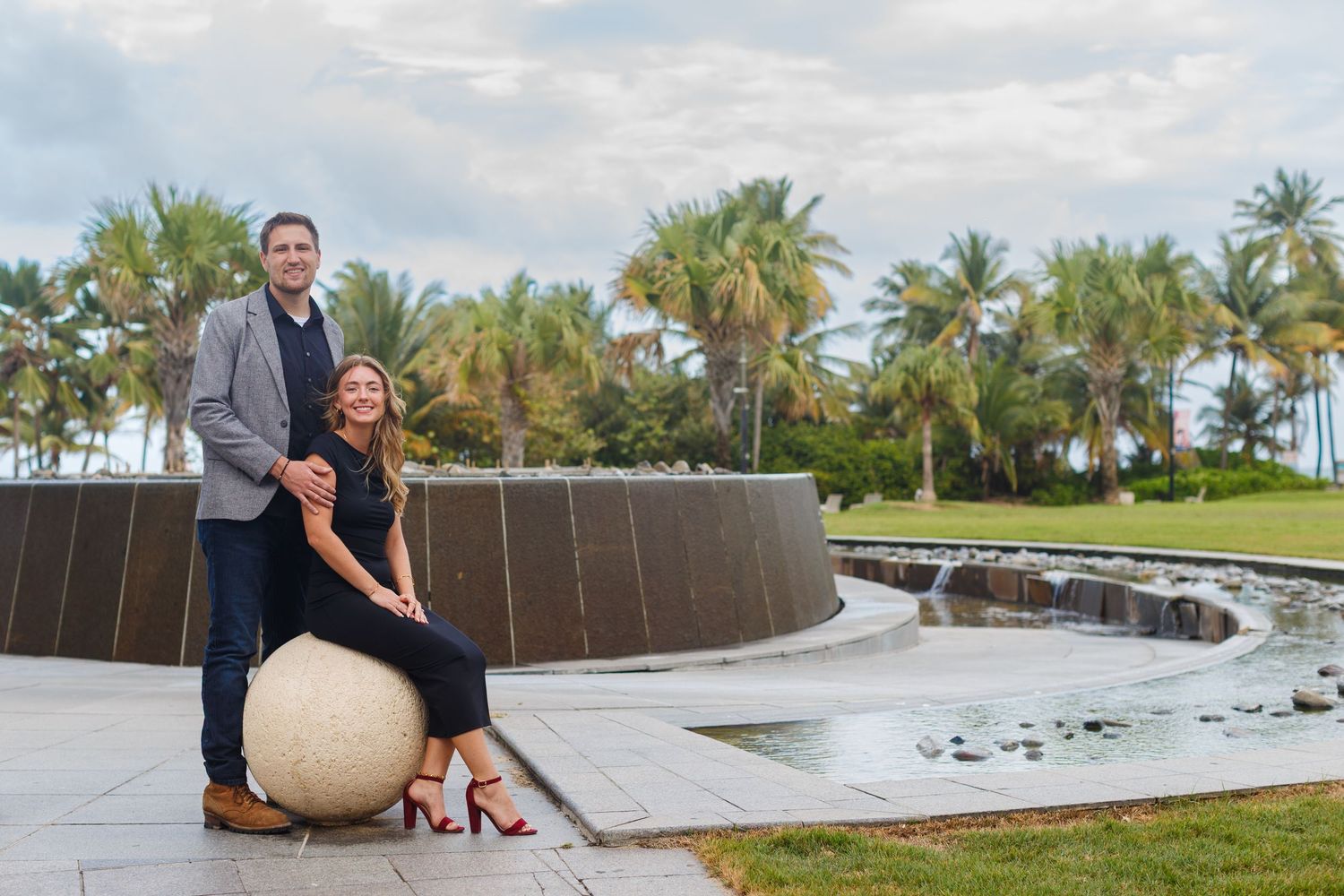 Couples portrait. Ventana al Mar park next to the Condado Vanderbilt Hotel in San Juan, Puerto Rico.