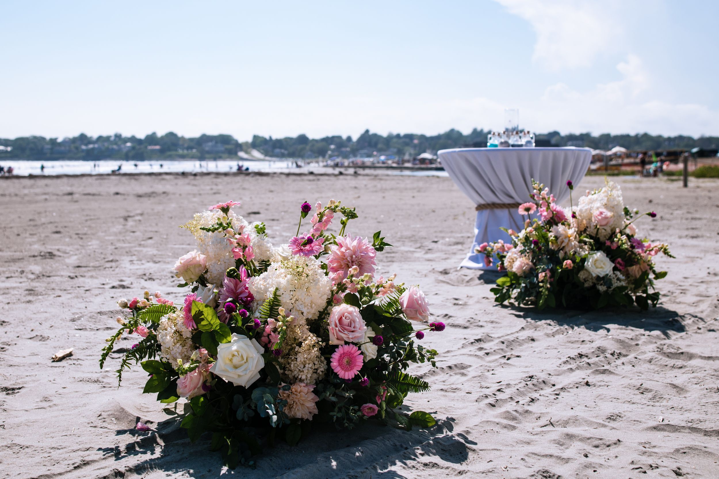 Modern beachfront wedding at Newport Beach House. Luxury coastal photography in Rhode Island by professional photographer Stefy Hilmer.
