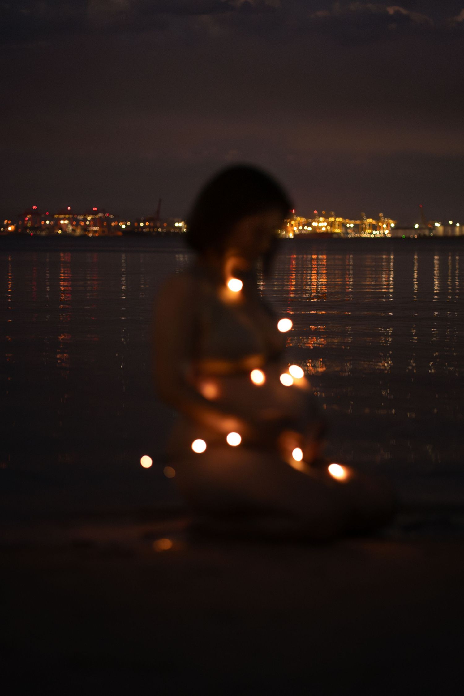 Sutherland Shire Maternity Shoot at night at Bonna Point Reserve