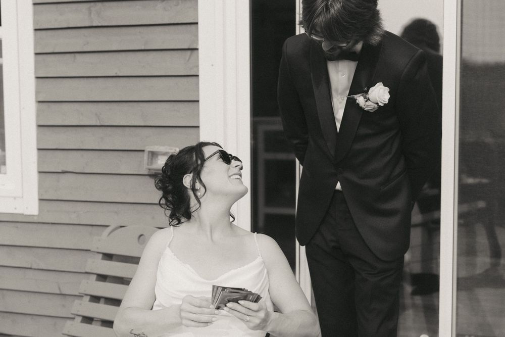 Candid wedding moments in Trinity by Newfoundland documentary style wedding photographer Kaitlyn Yvette