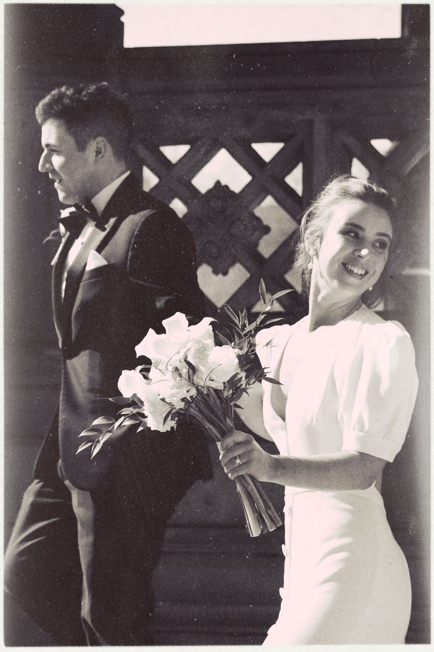 Couple Photography by Izya Lebtahi, elopements, just married, weddings, best engagement photographer in East Coast area, New york City area