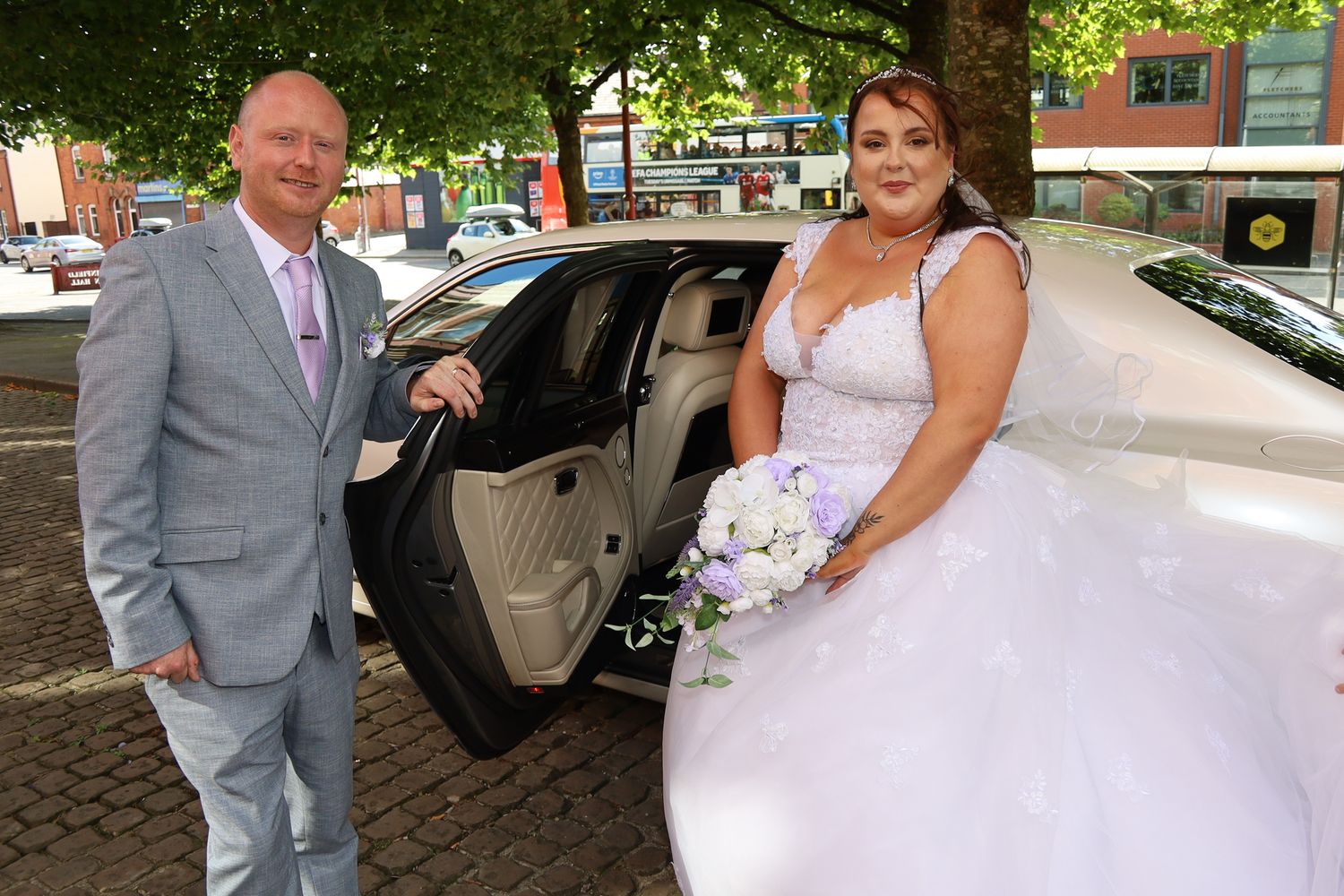Bride arriving for a registry office wedding ceremony in Stockport
