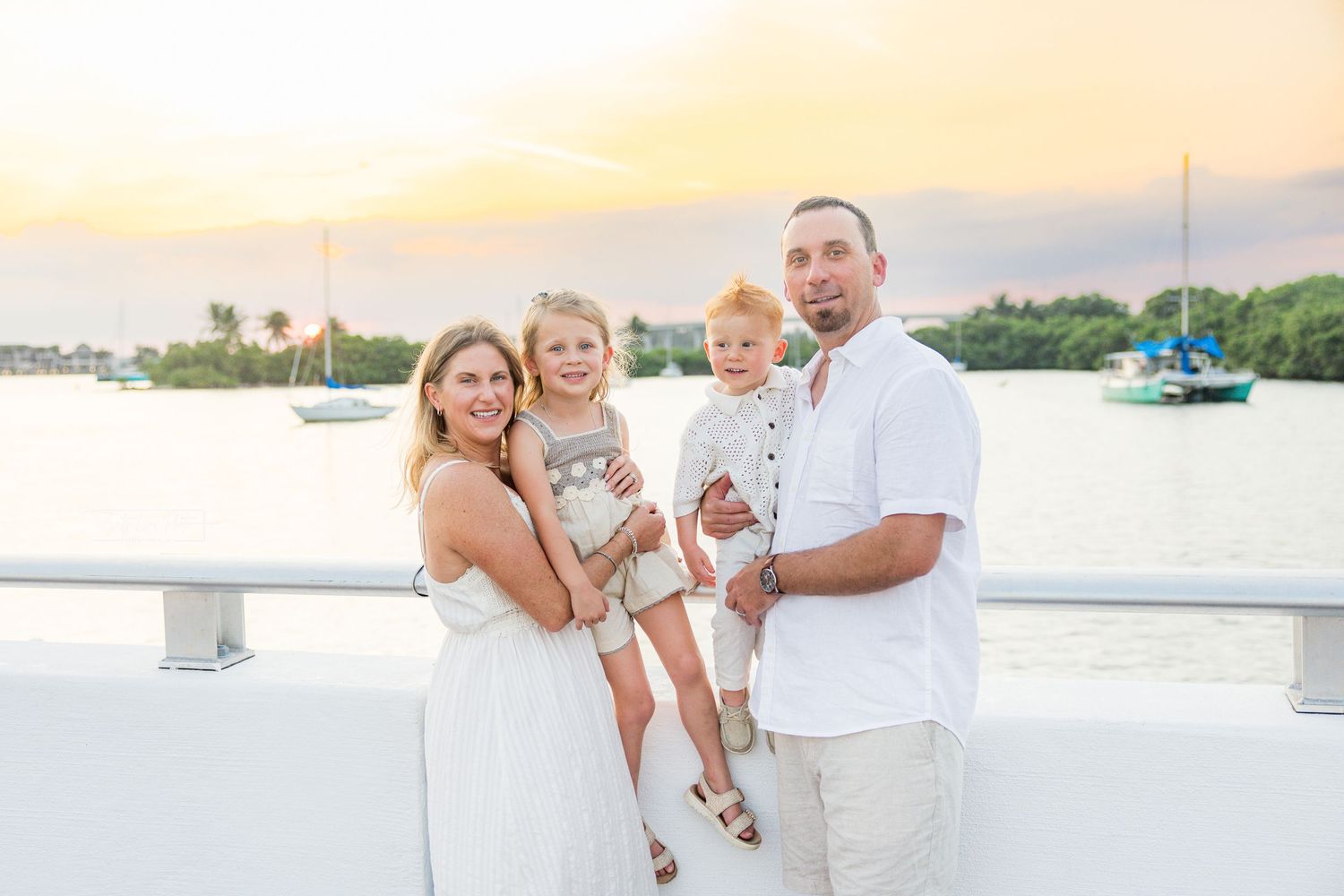 Family, Couples, Engagement, Maternity, Wedding, NewBorn, Branding, Large, Senior, Lifestyle, warm, candid, Vero beach