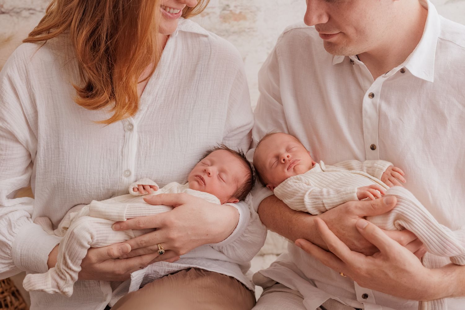 newborn twins photographer in Wellington and Porirua