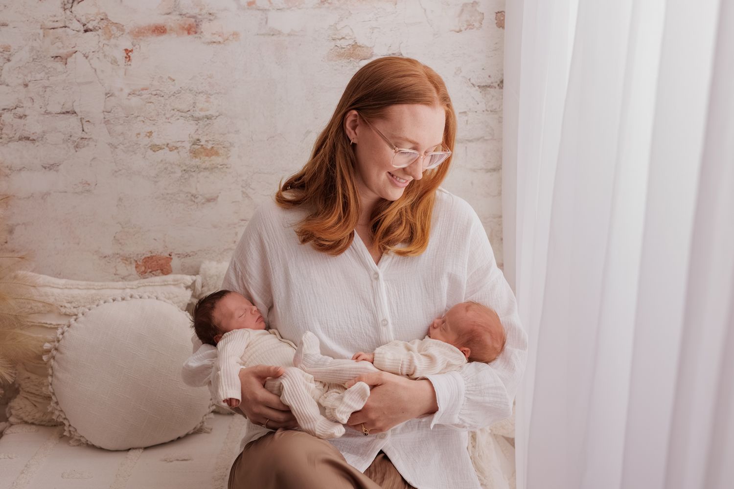newborn twins photographer in Wellington and Porirua