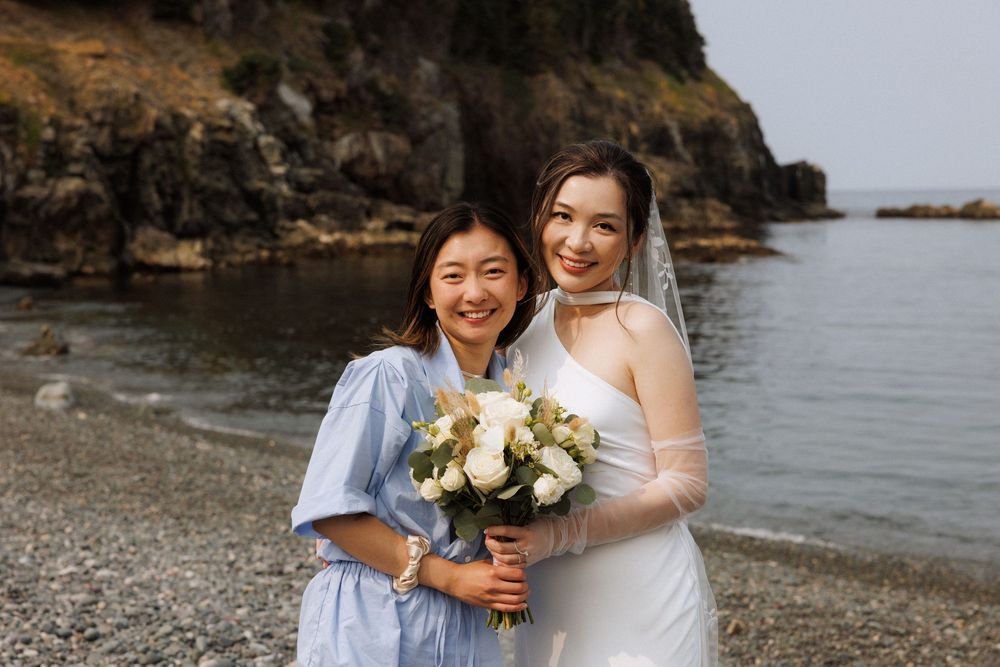 Wedding at Middle Cove Beach, captured by Newfoundland documentary style wedding photographer Kaitlyn Yvette
