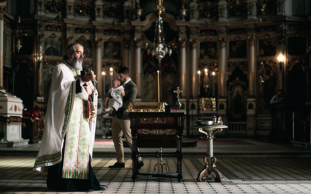 Fotografisanje krstenja 
Svestenik
Novi Sad
Crkva