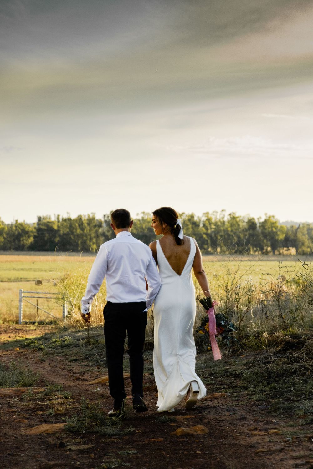 Wedding photo at Outback Sellars Dubbo