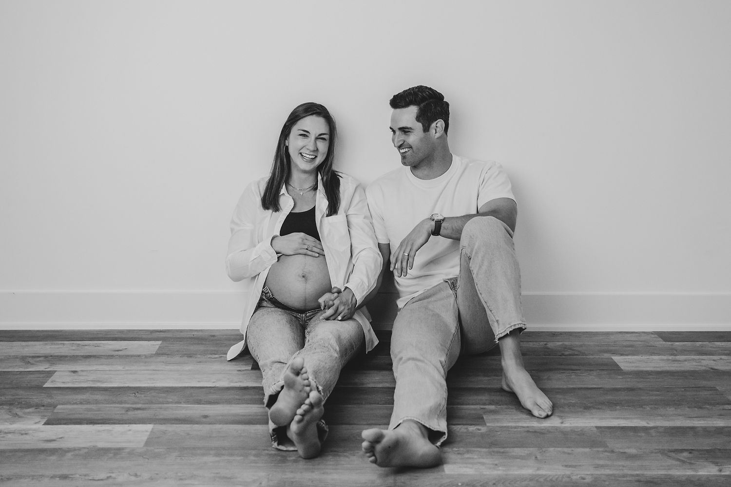 Maternity, mom and dad, studio, lifestyle, Michigan