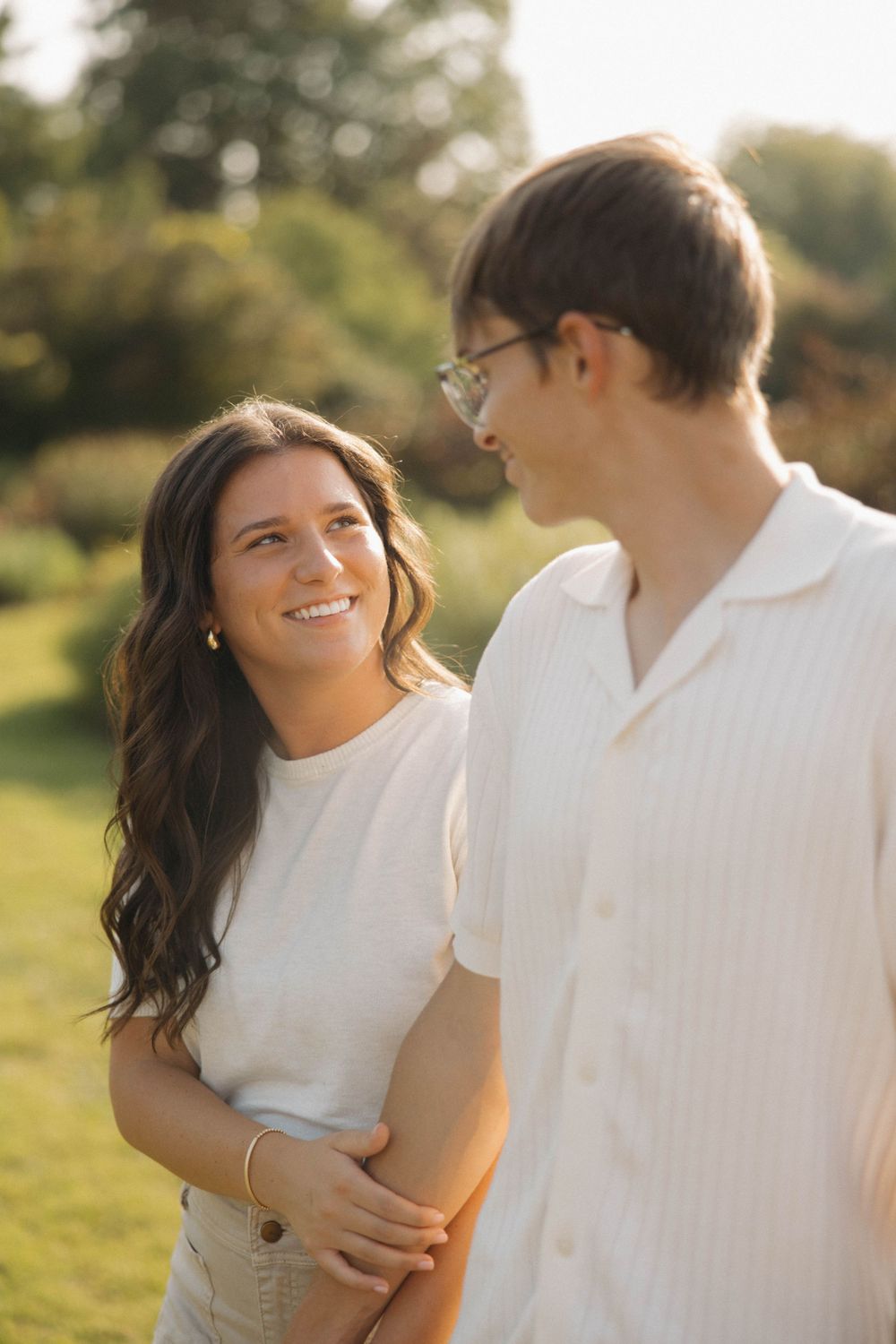 Kentucky couple photography at the Lexington arboretum