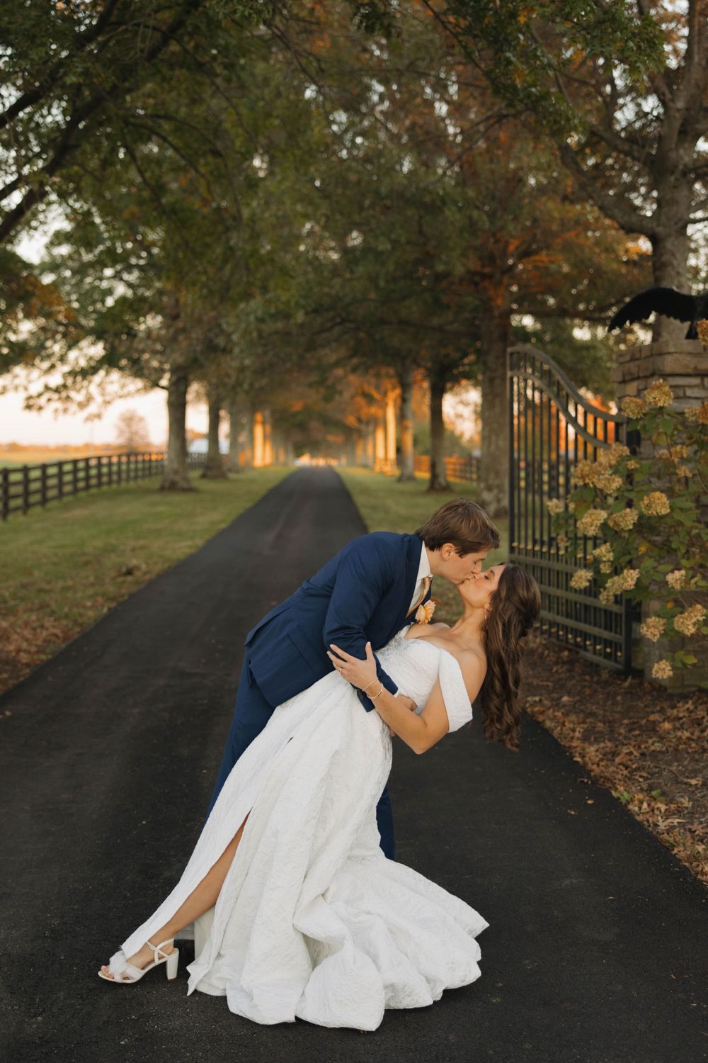 Kentucky wedding photography at hawks nest